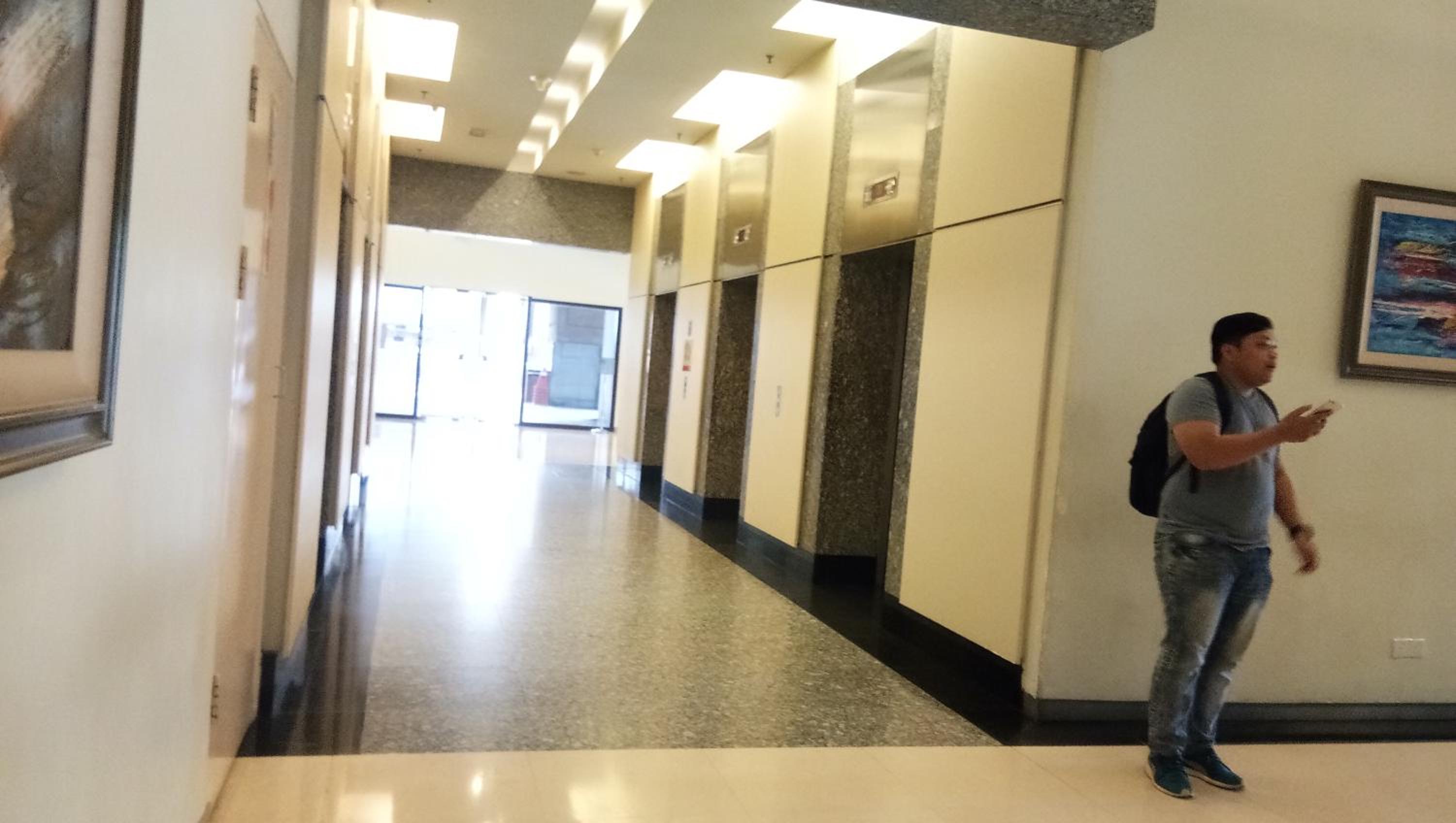 Grand Service Apartment @ Times Square