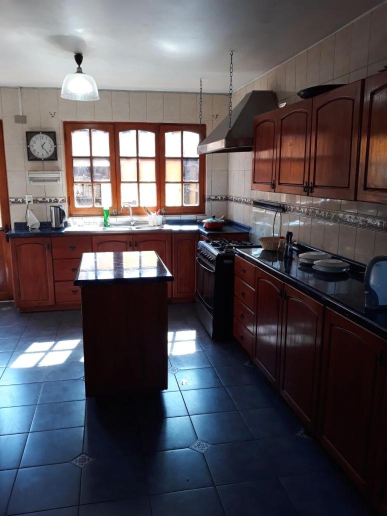 Hostal Casa Amarilla San Vicente de Tagua Tagua