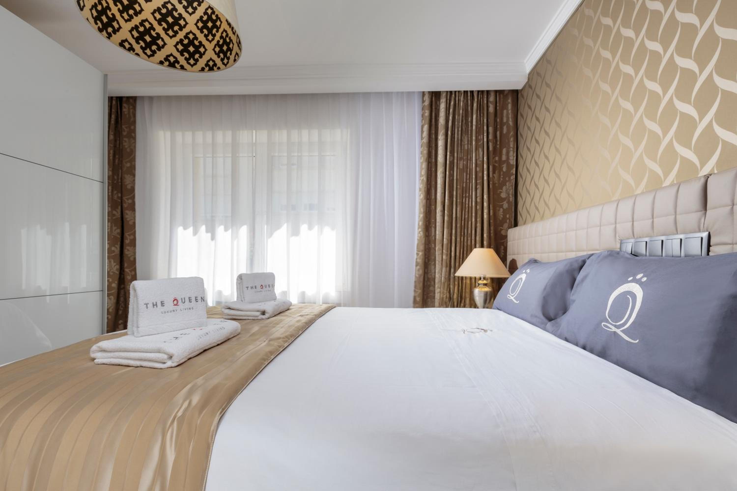 The Queen Luxury Apartments - Villa Vinicia