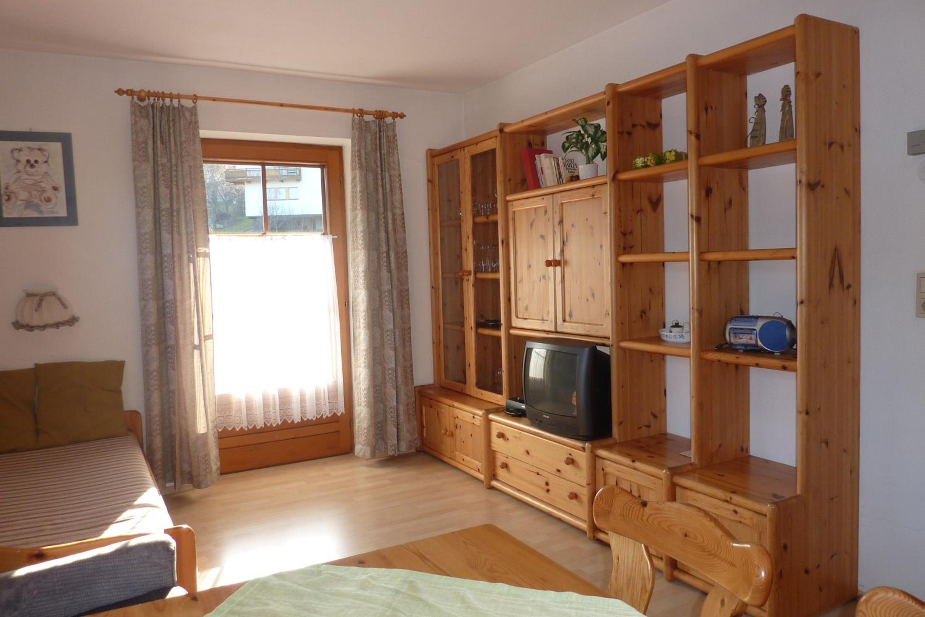 Photo 42