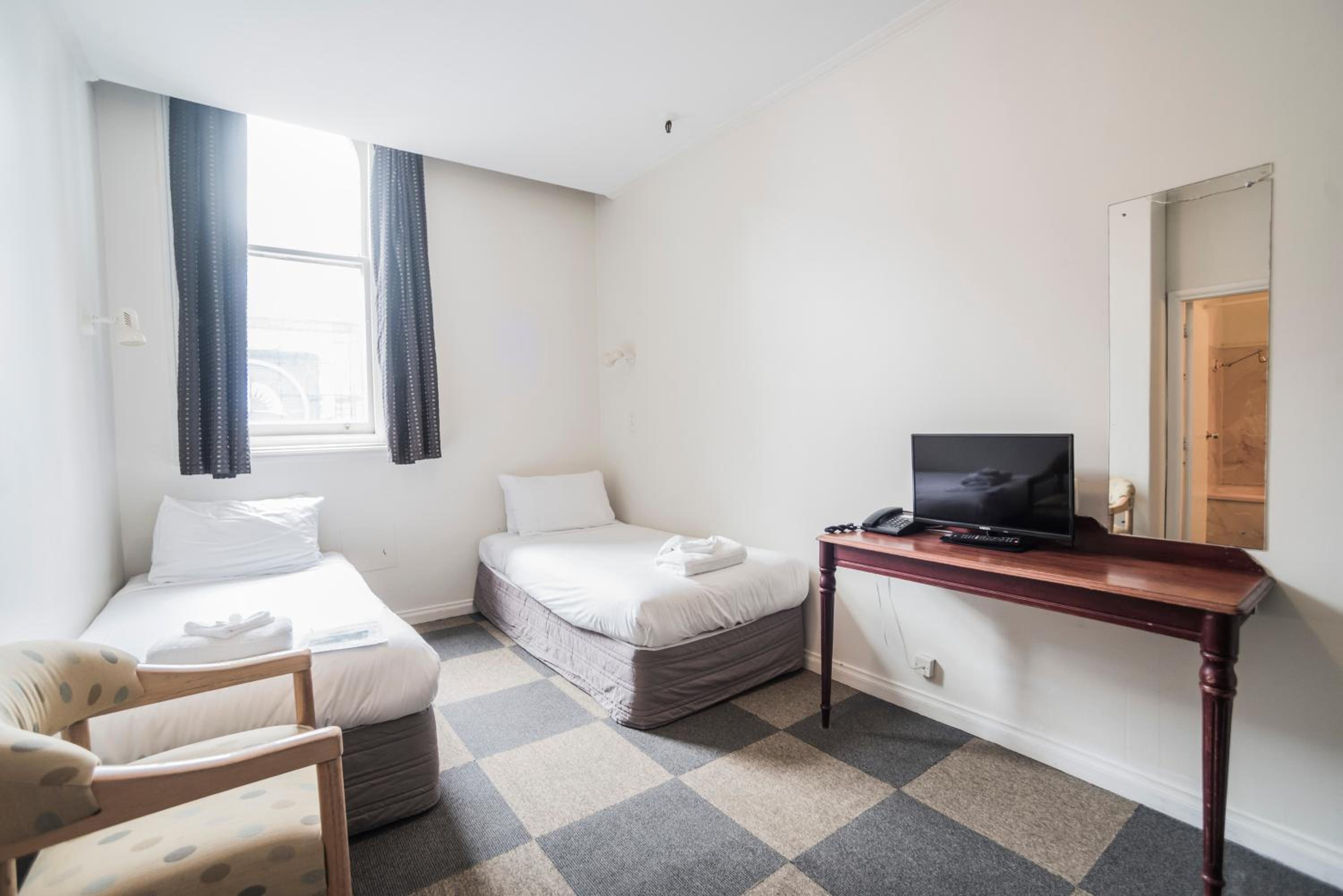Albion Hotel photo 2