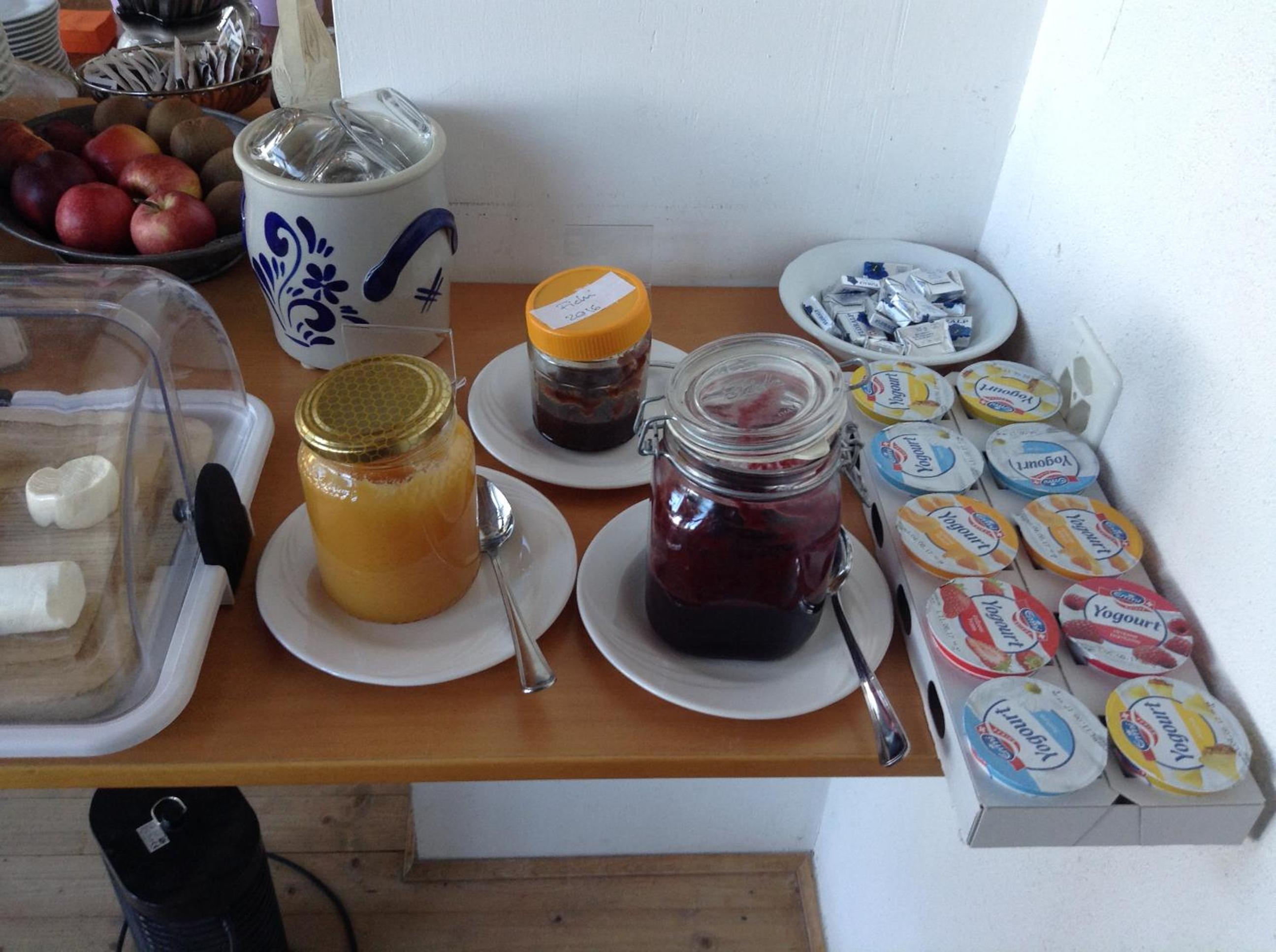 Photo 19
