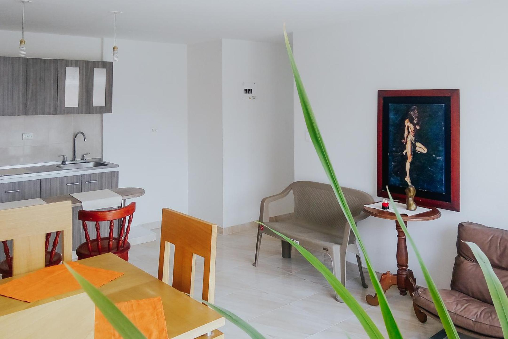 Bello Apartamento 2 alcobas y Parqueadero view 3