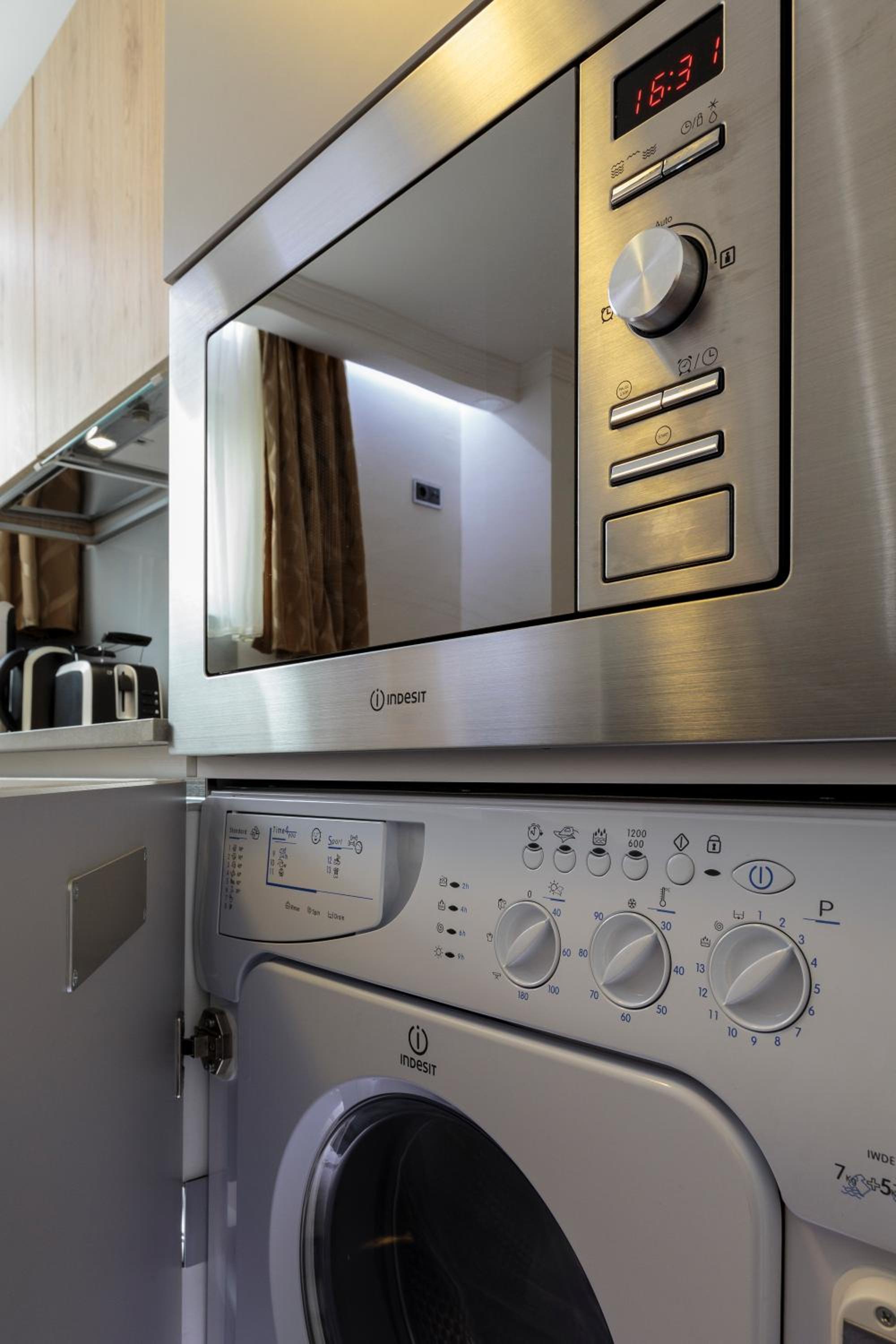 The Queen Luxury Apartments - Villa Vinicia
