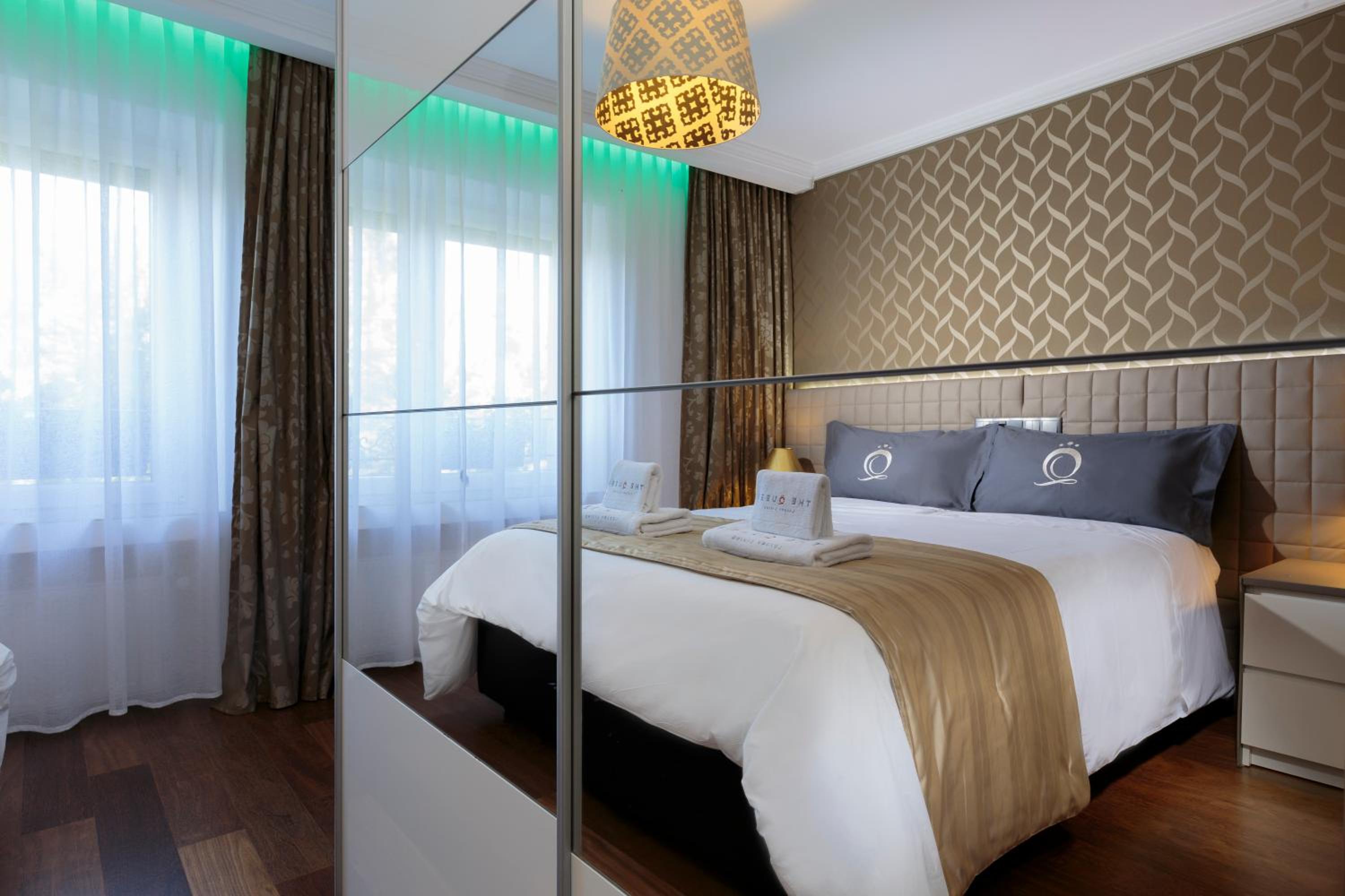 The Queen Luxury Apartments - Villa Vinicia