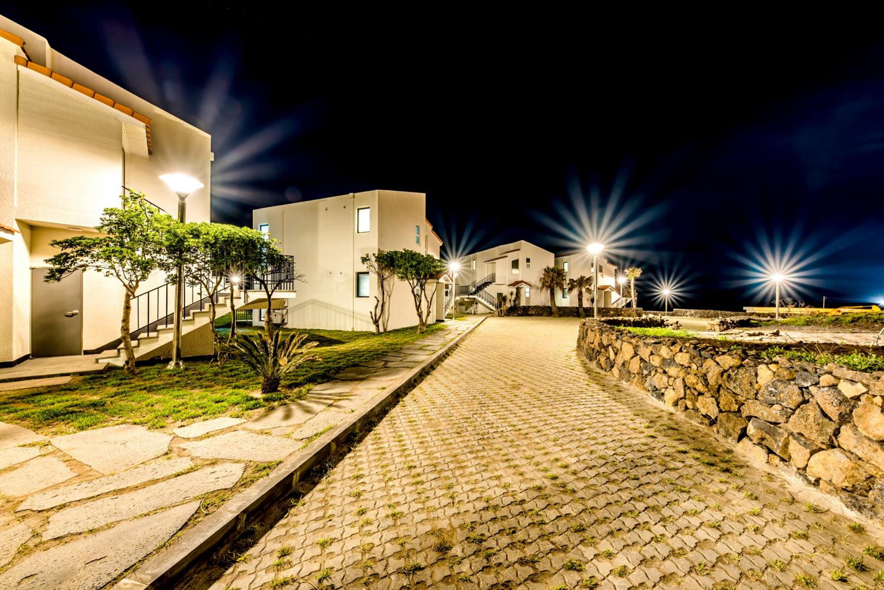 MJ Resort