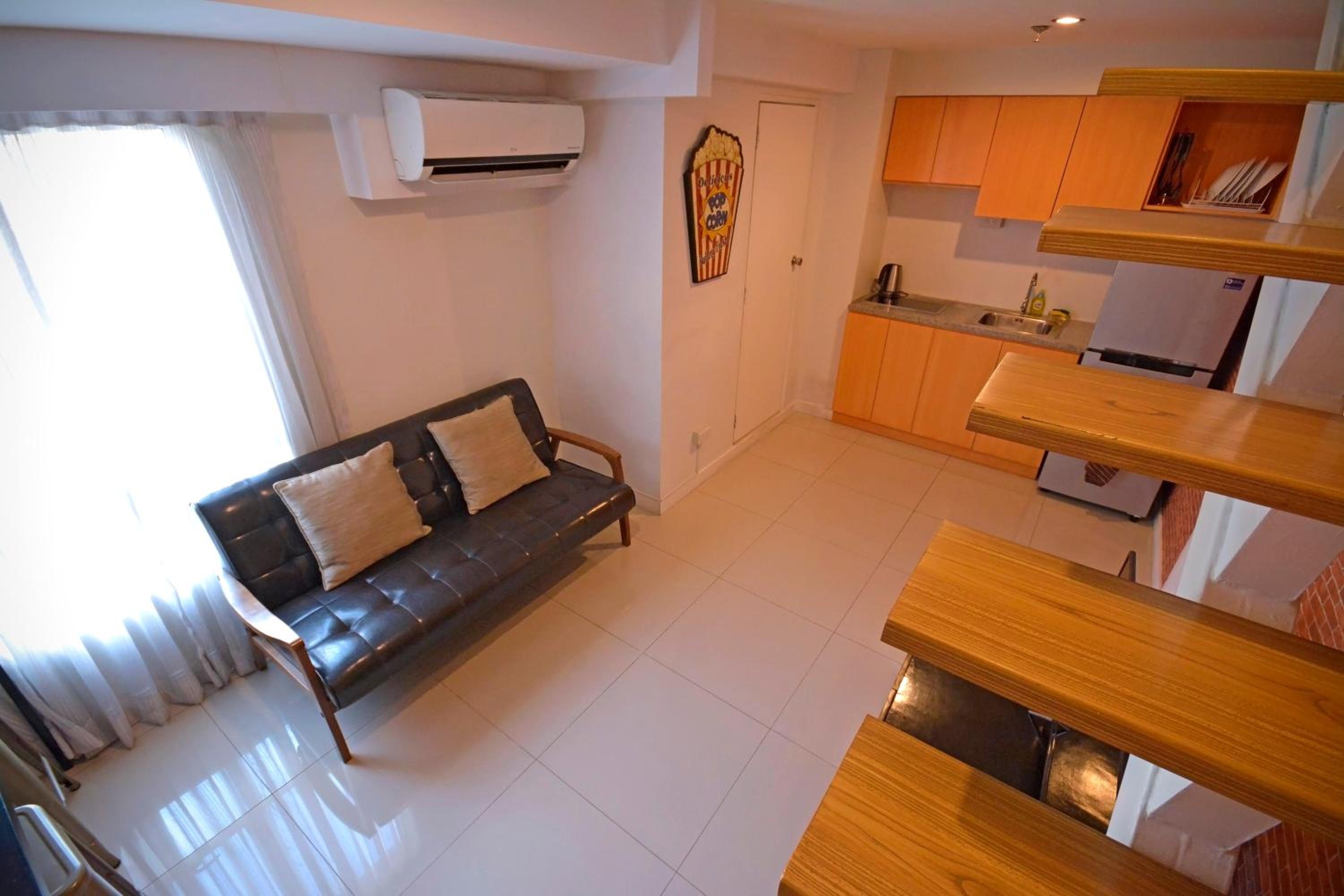 Victoria SOHO Suites