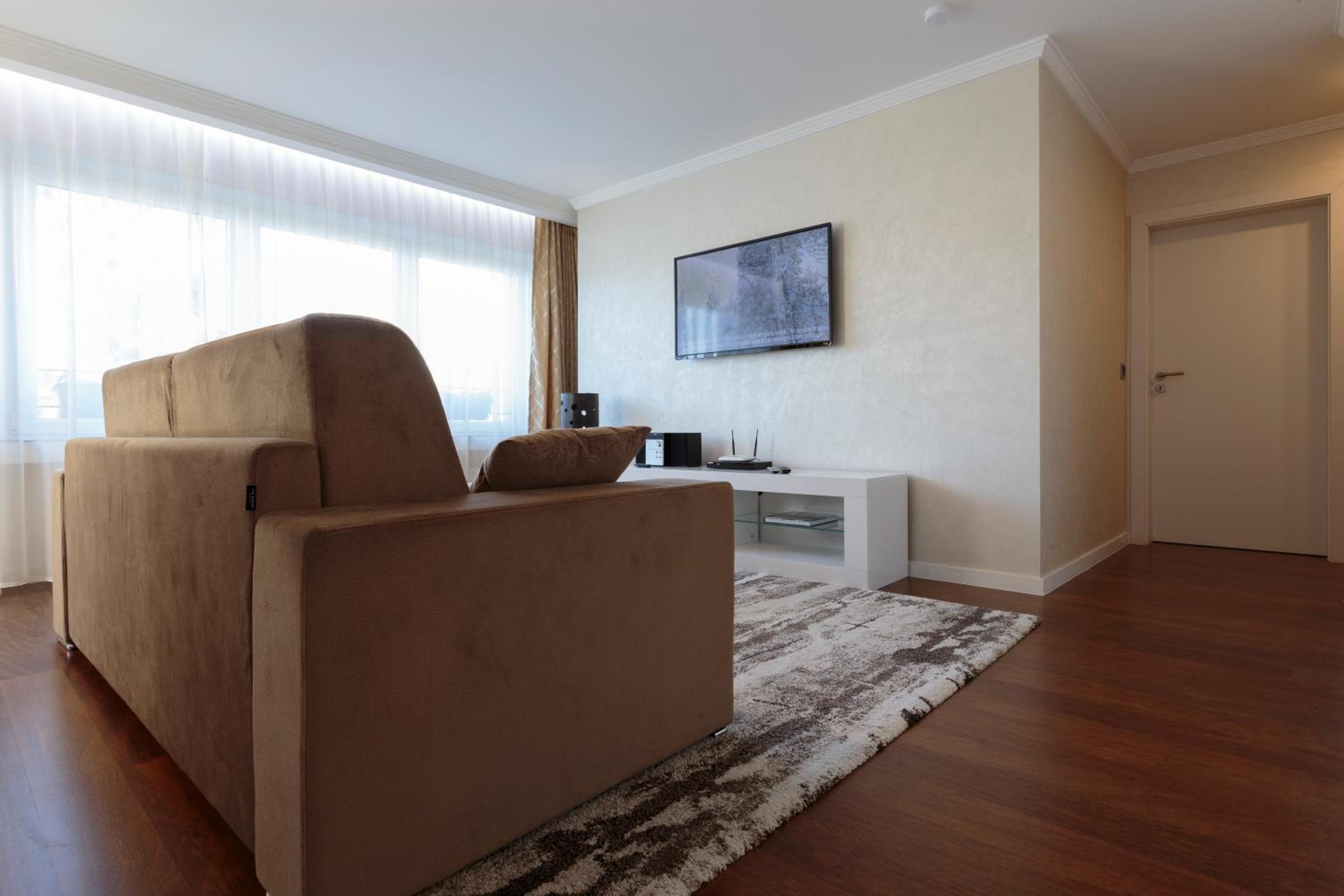 The Queen Luxury Apartments - Villa Vinicia