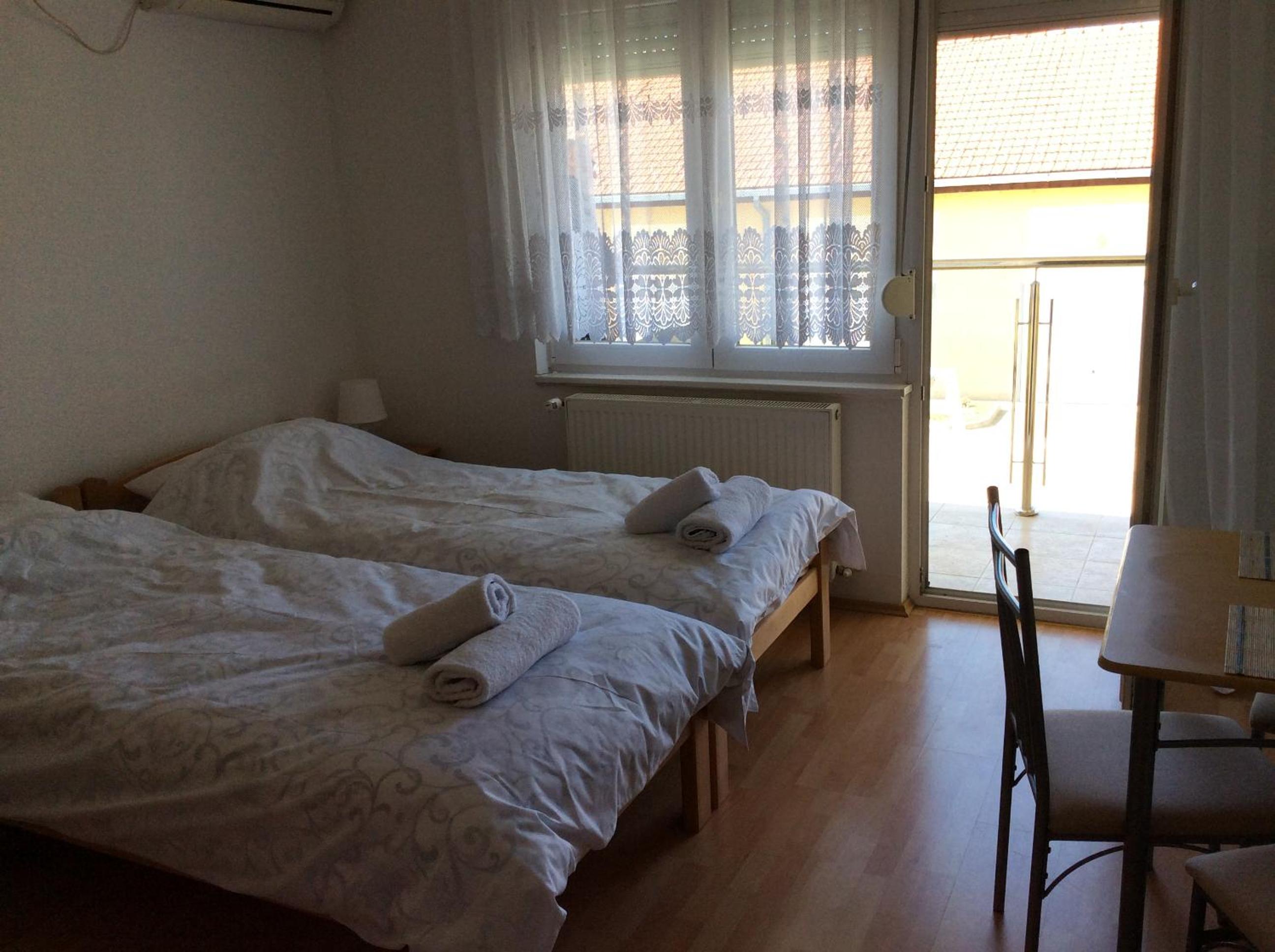 Photo 35