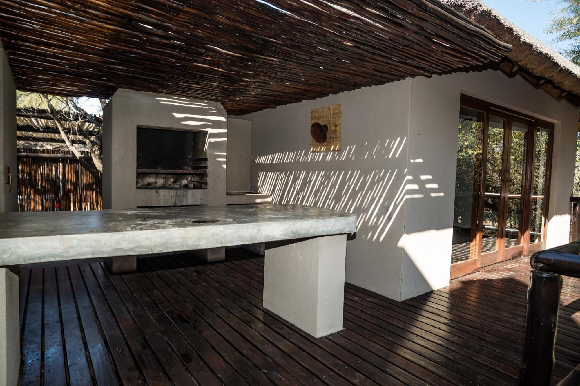 Hoedspruit Raptors Lodge N16