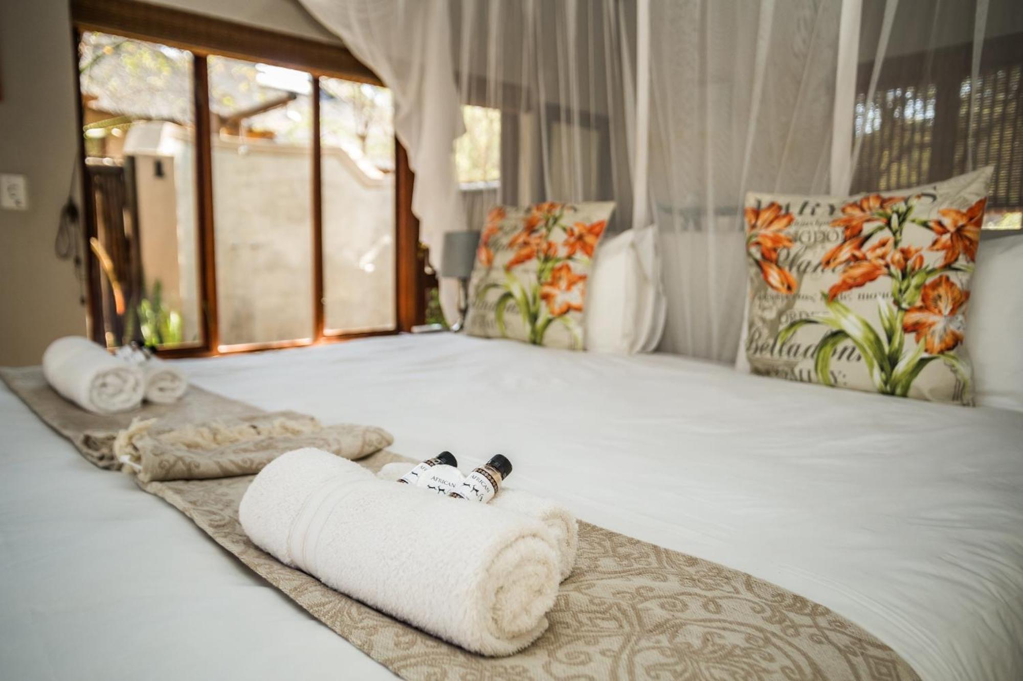 Hoedspruit Raptors Lodge N16