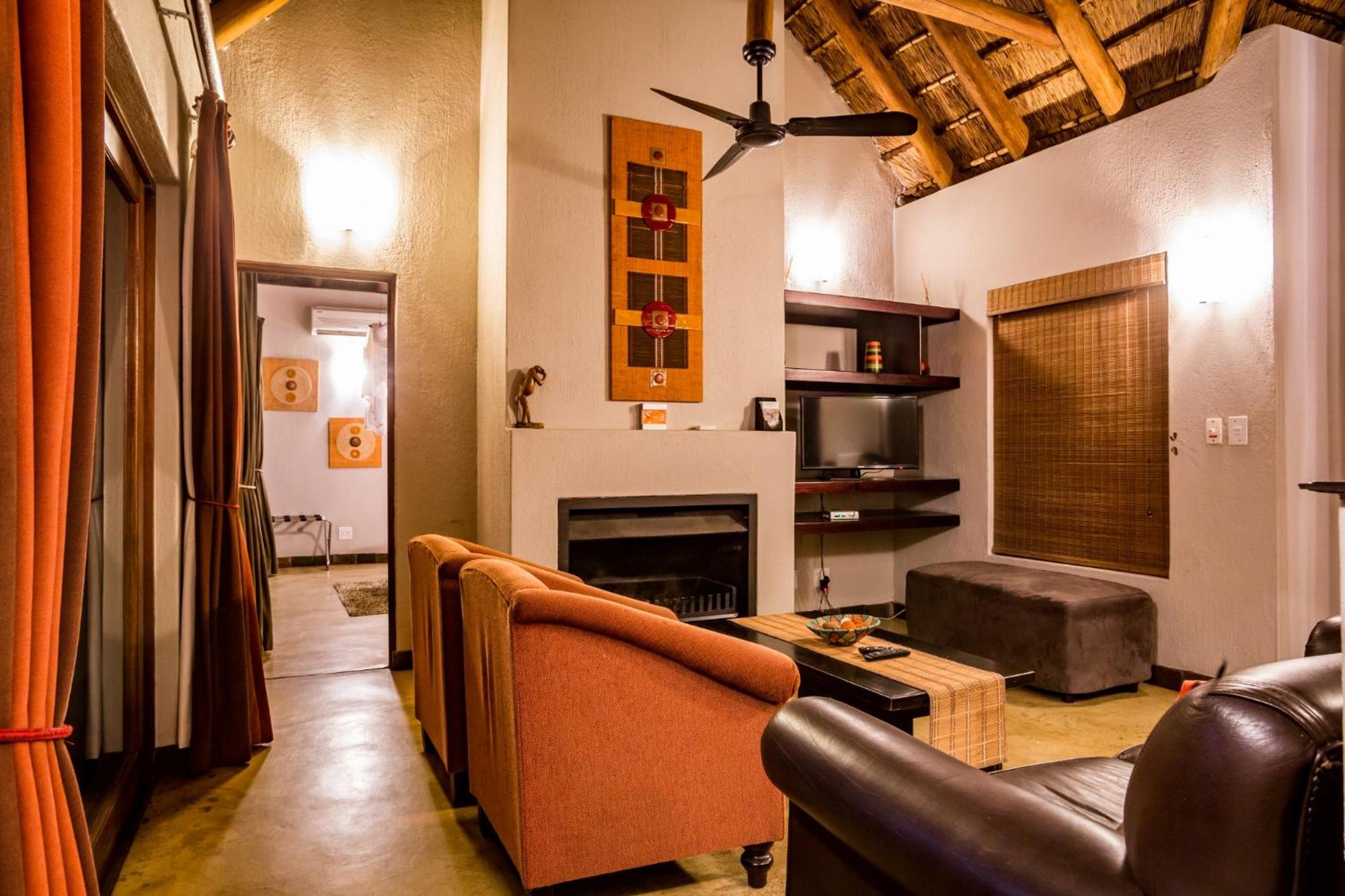 Hoedspruit Raptors Lodge N16