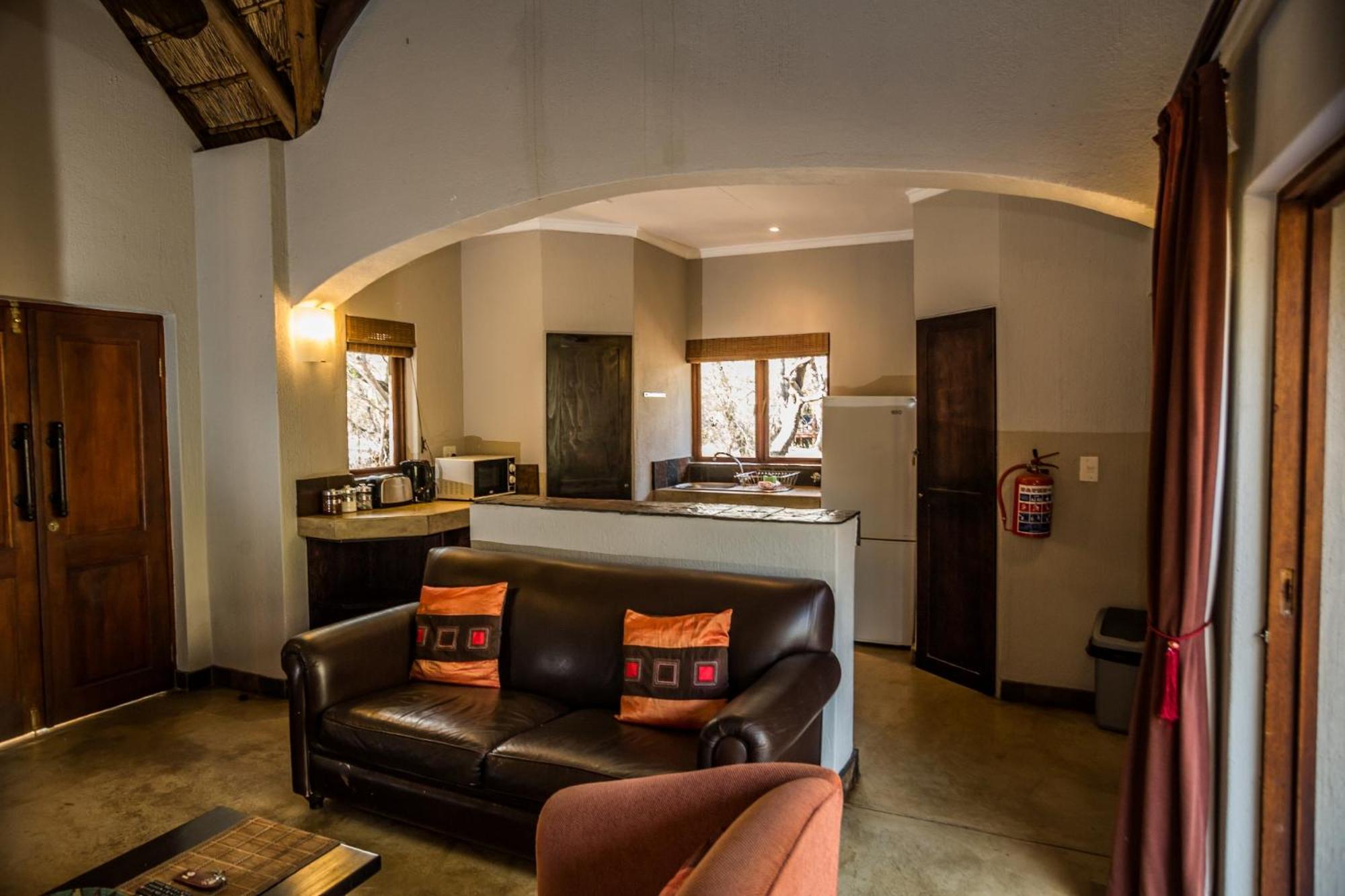 Hoedspruit Raptors Lodge N16