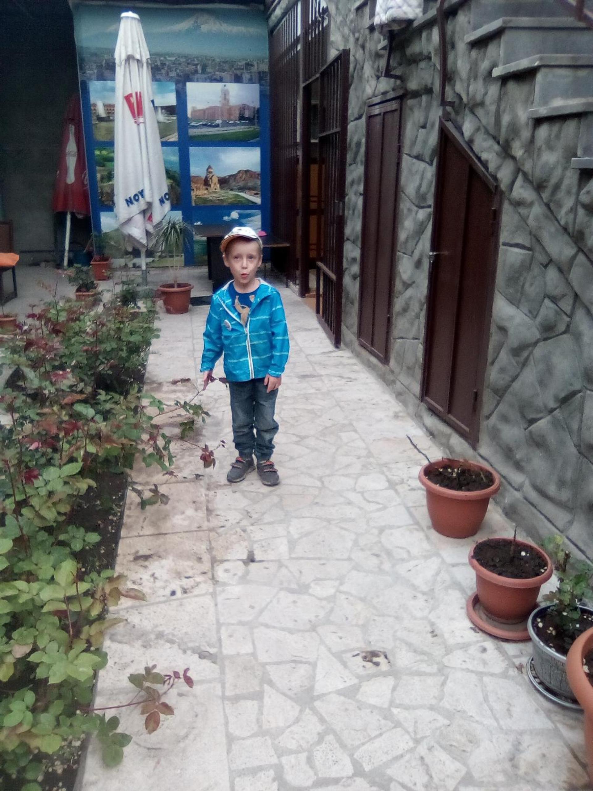 Komitas Avenue Guest House