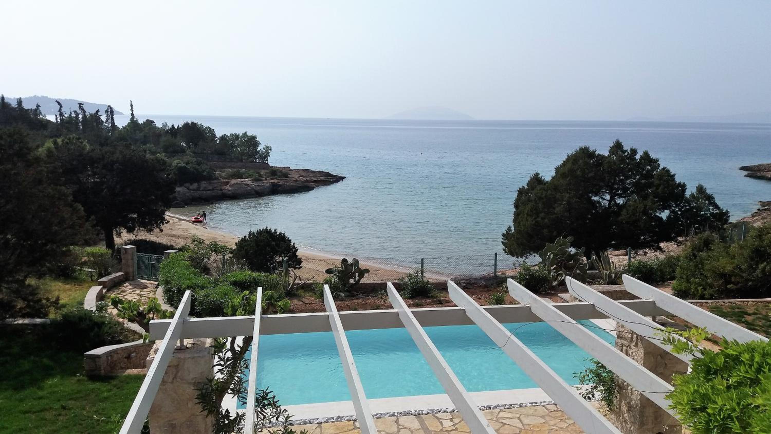Electra Beachfront Villa