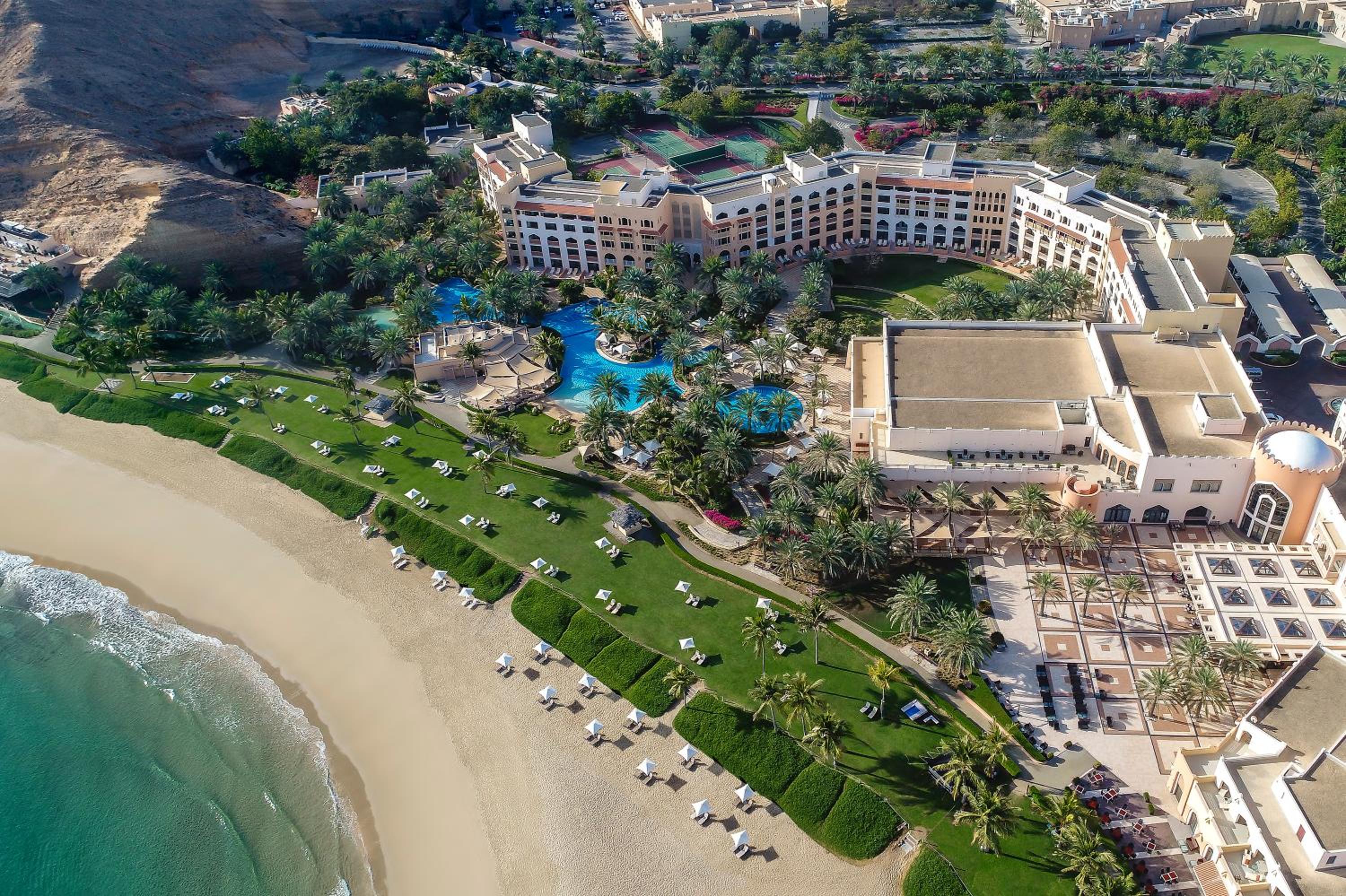 Shangri-La Barr Al Jissah, Muscat 6