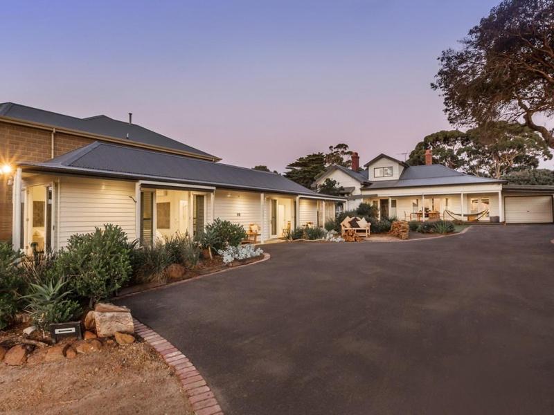Mt Martha Villas - Image 1