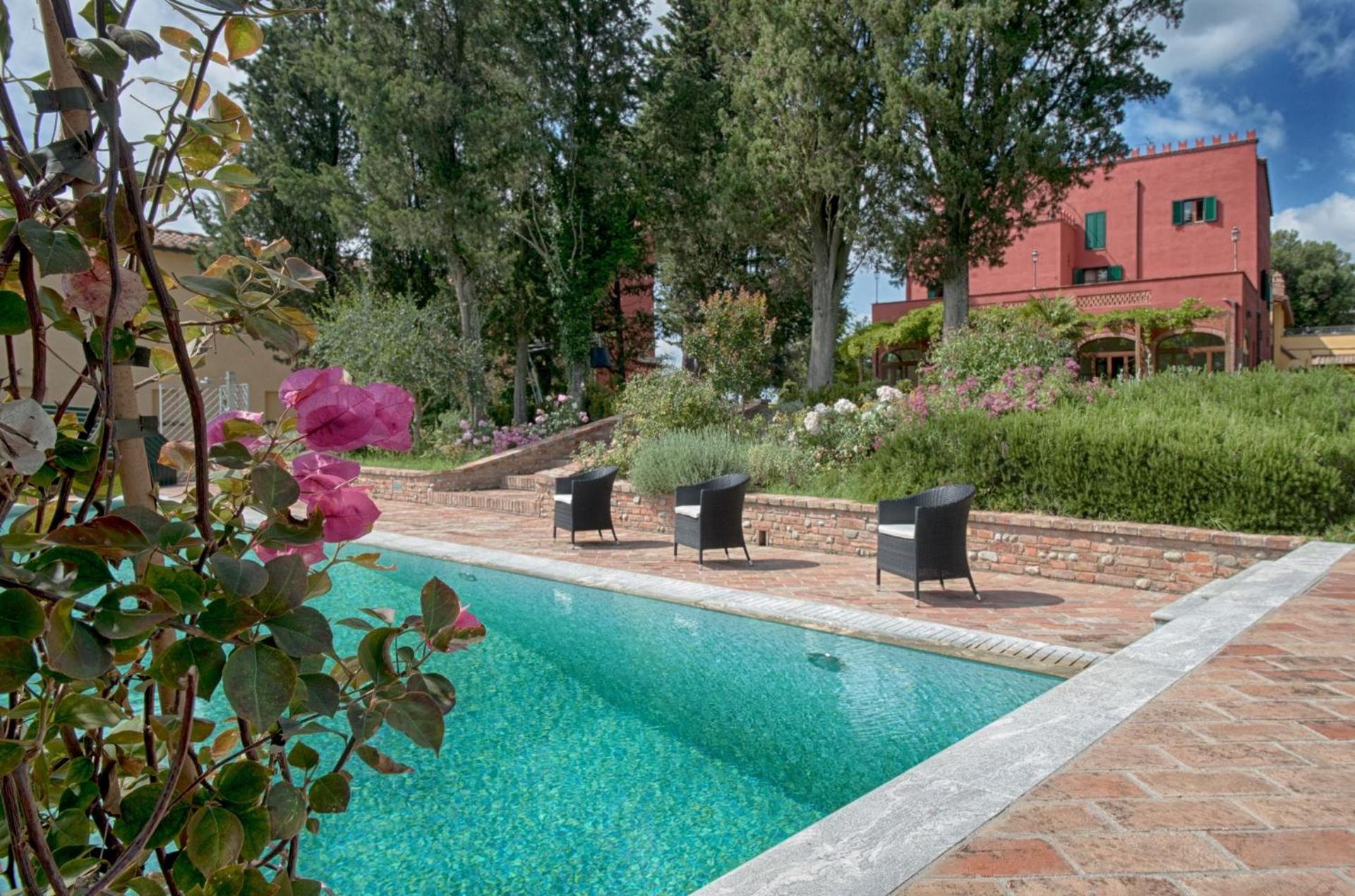 Tenuta Cambiano by PosarelliVillas view 4