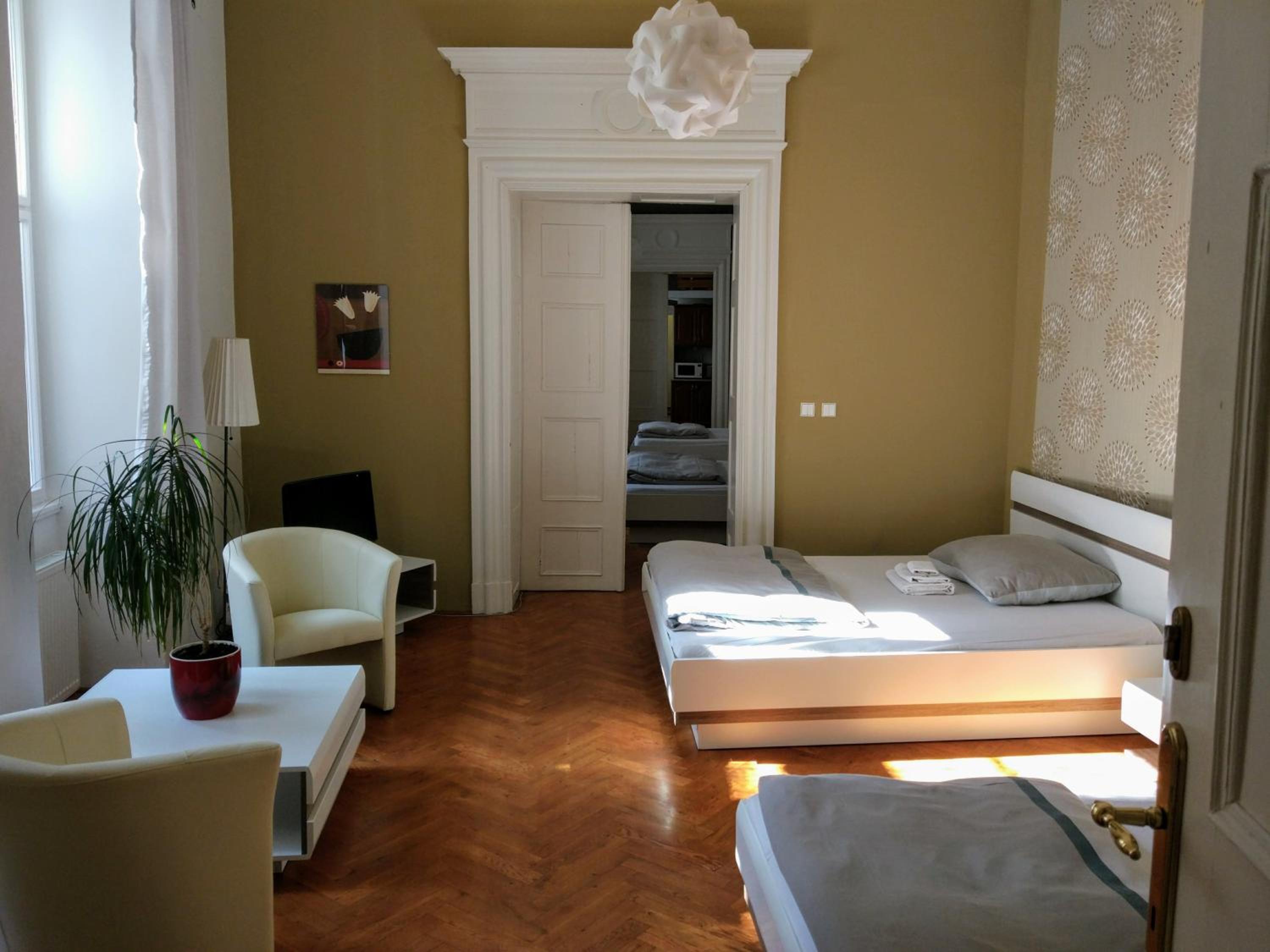 Apartments Týnská 7, Heart of Old Town Prague