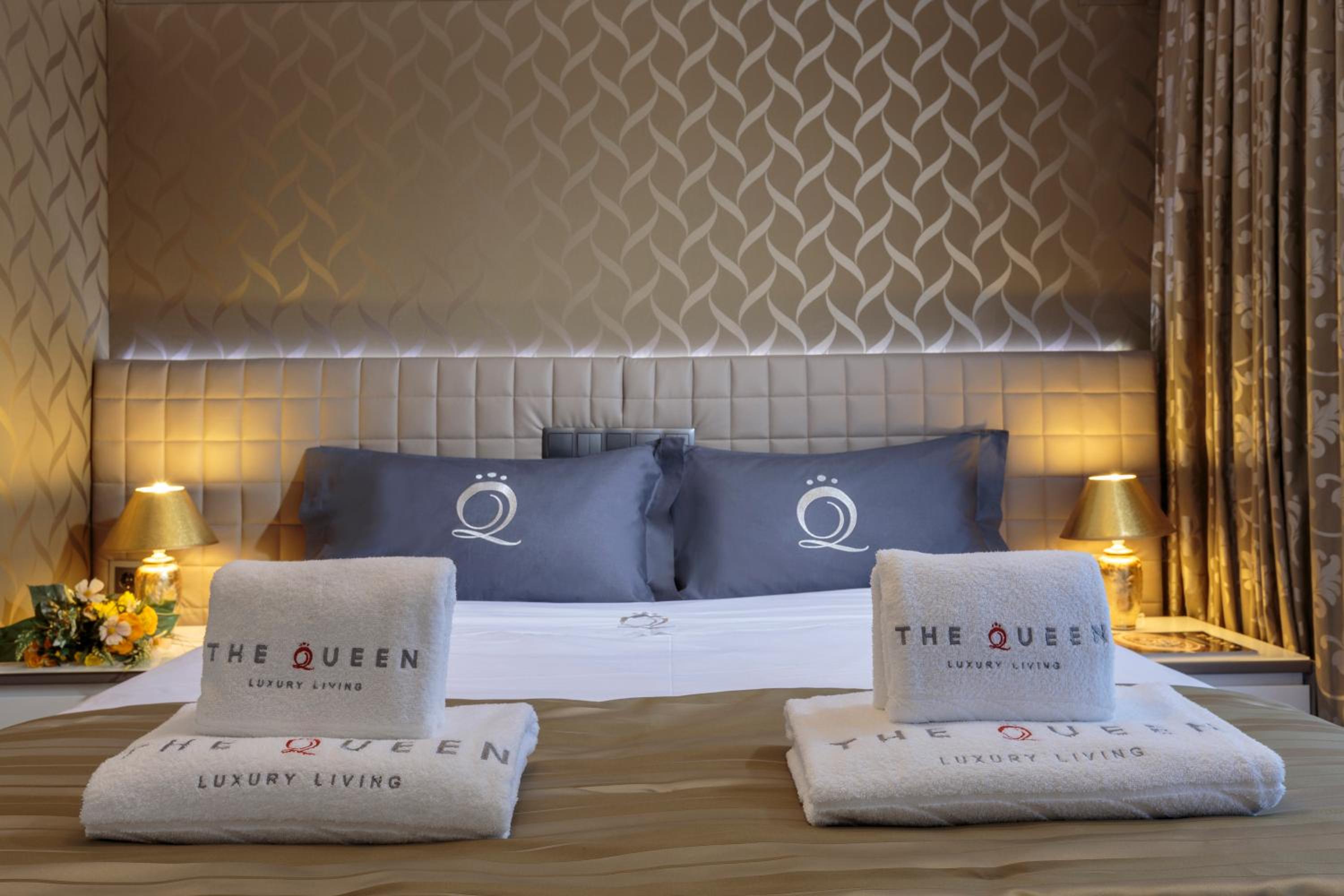 The Queen Luxury Apartments - Villa Vinicia