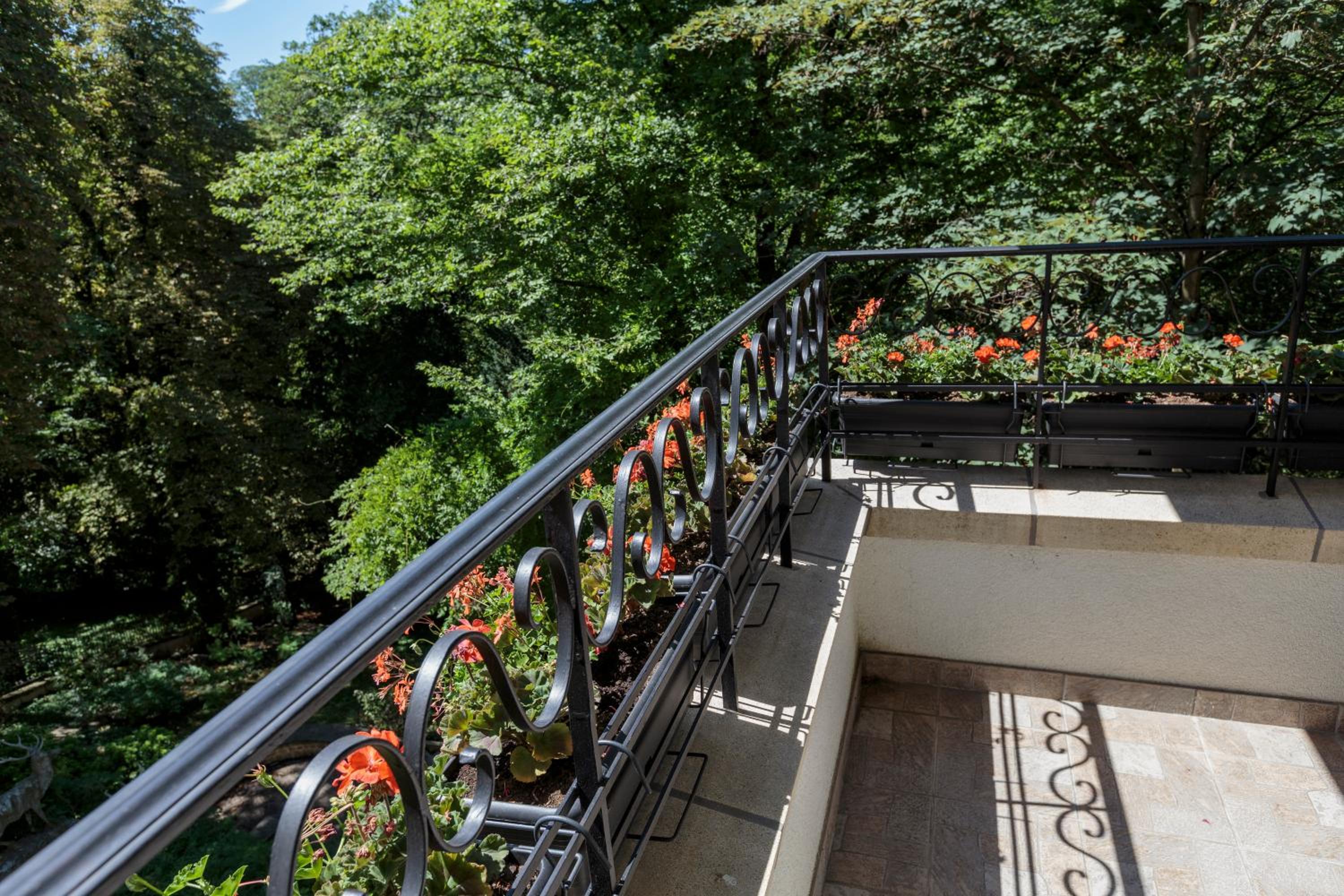 The Queen Luxury Apartments - Villa Vinicia