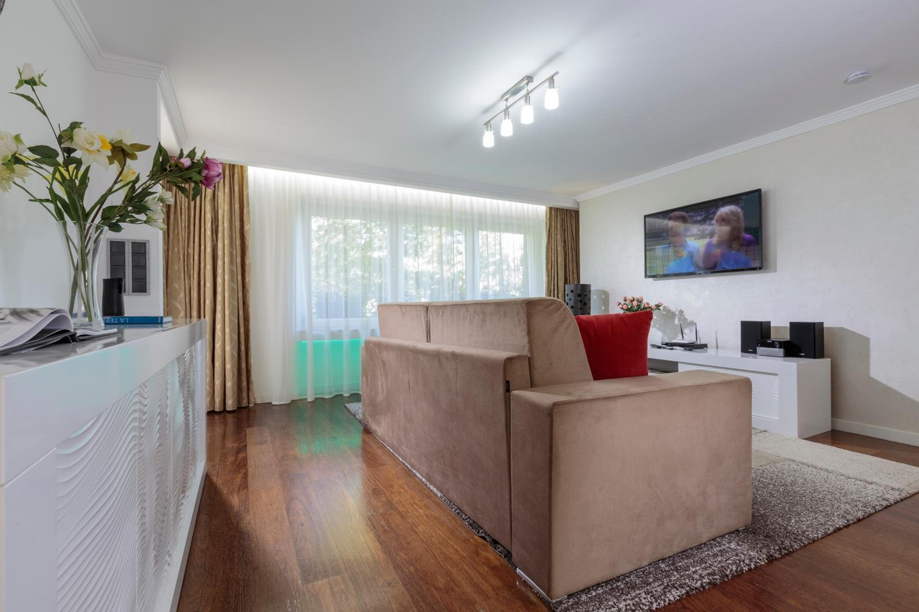 The Queen Luxury Apartments - Villa Vinicia