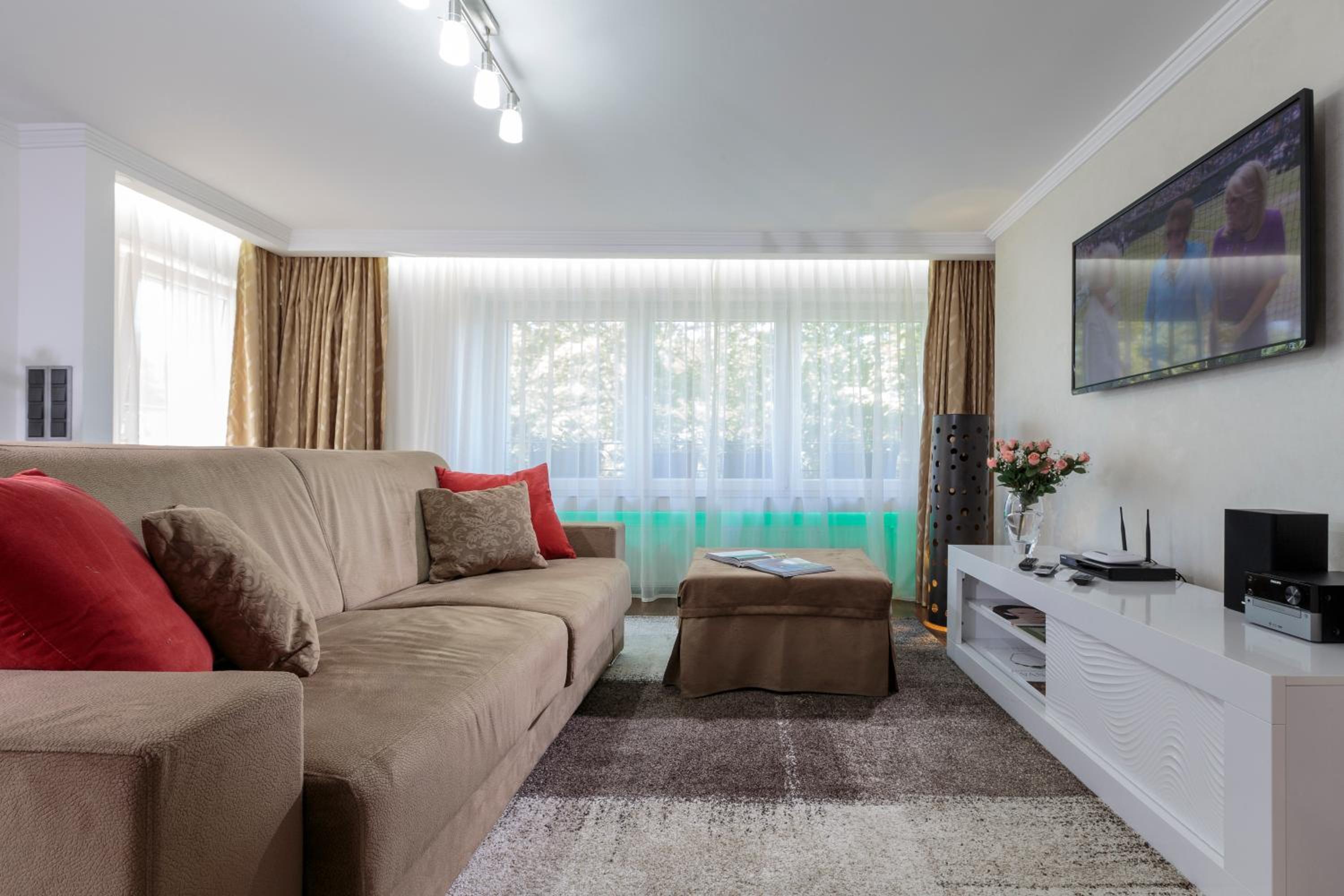 The Queen Luxury Apartments - Villa Vinicia
