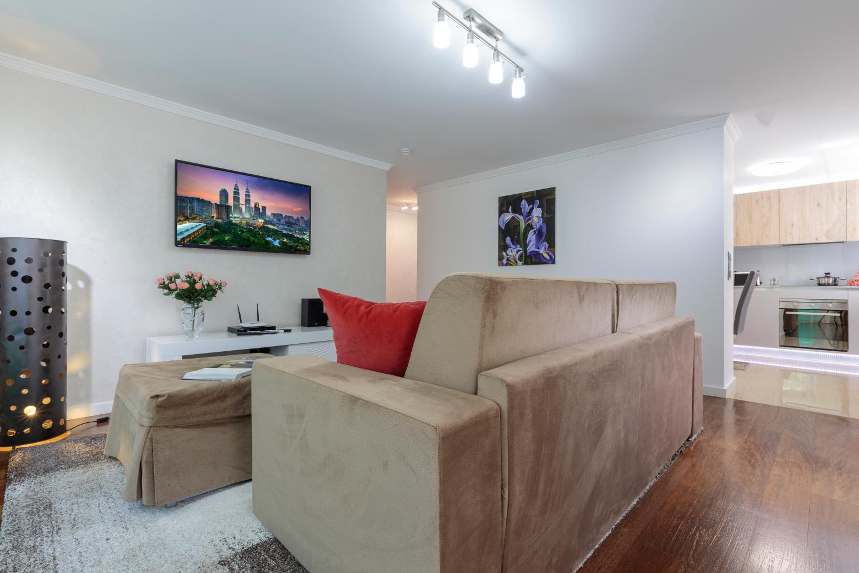 The Queen Luxury Apartments - Villa Vinicia