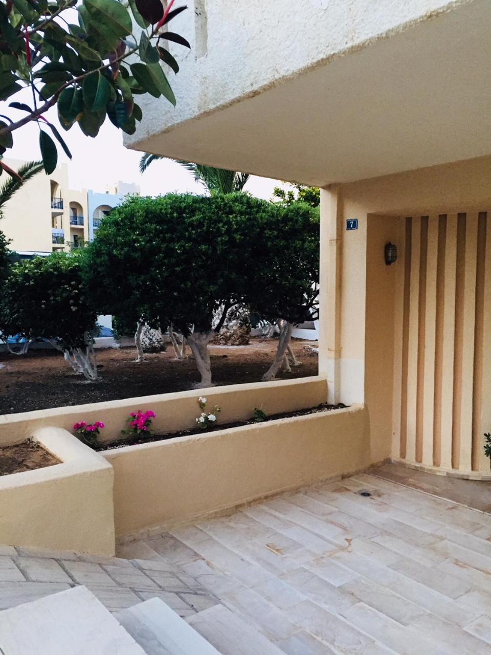 Hotel Sol & Mare - Beach Front - Image 1