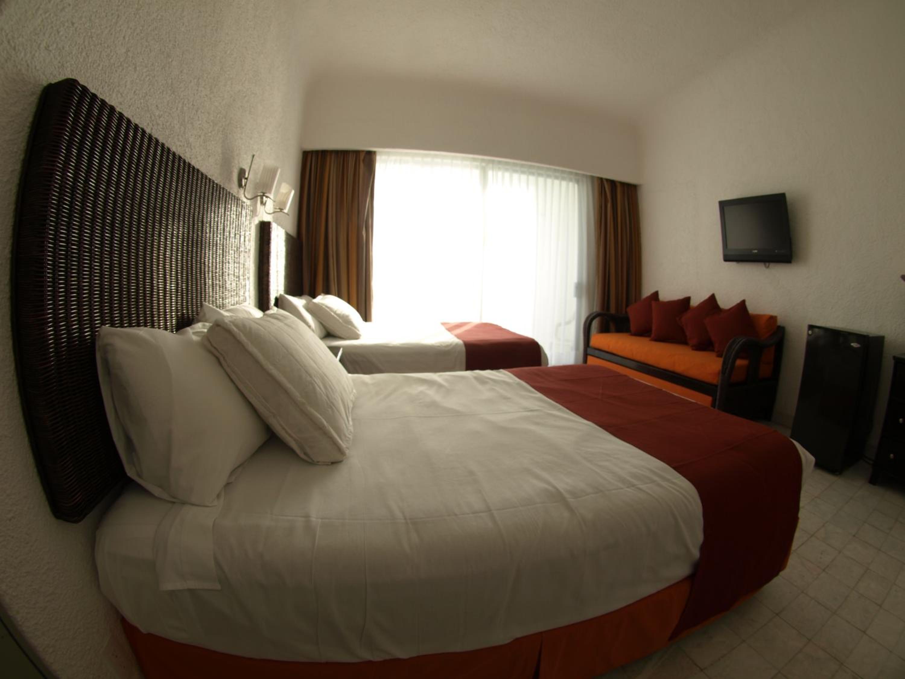 Sierra Mar All Inclusive at Tesoro - Property Image 6