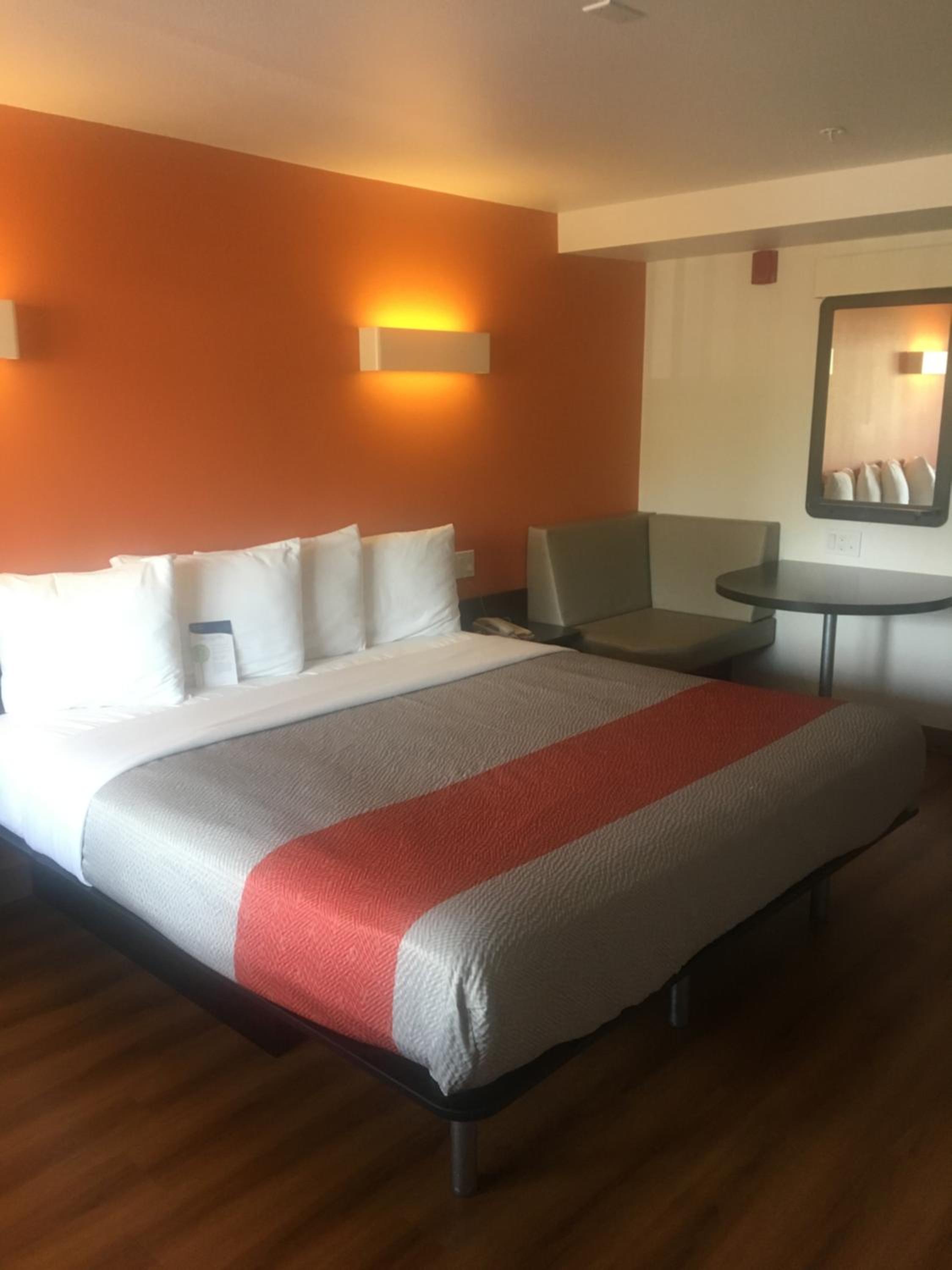 Motel 6-Bremerton, WA