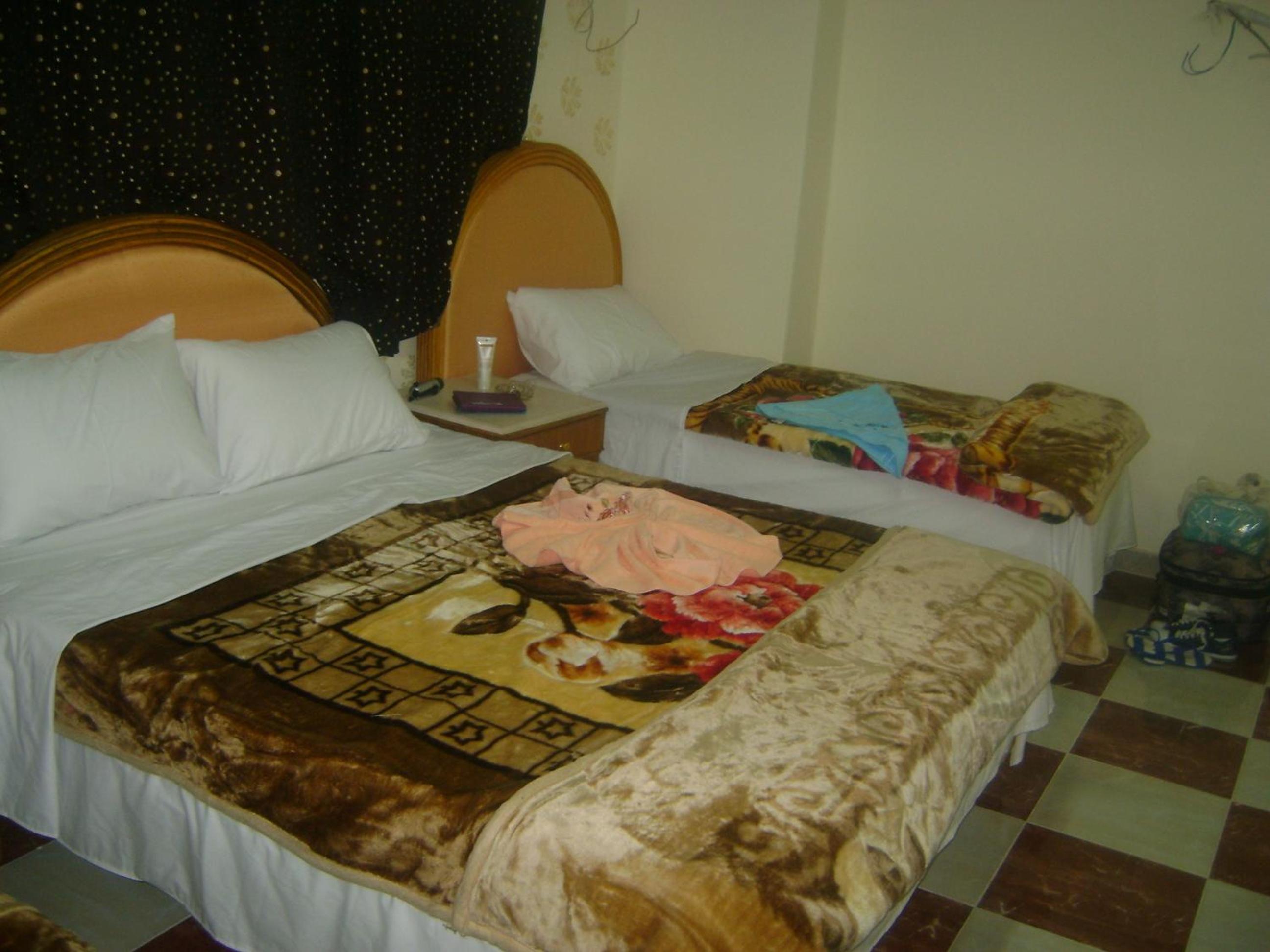 Isis Hostel 2