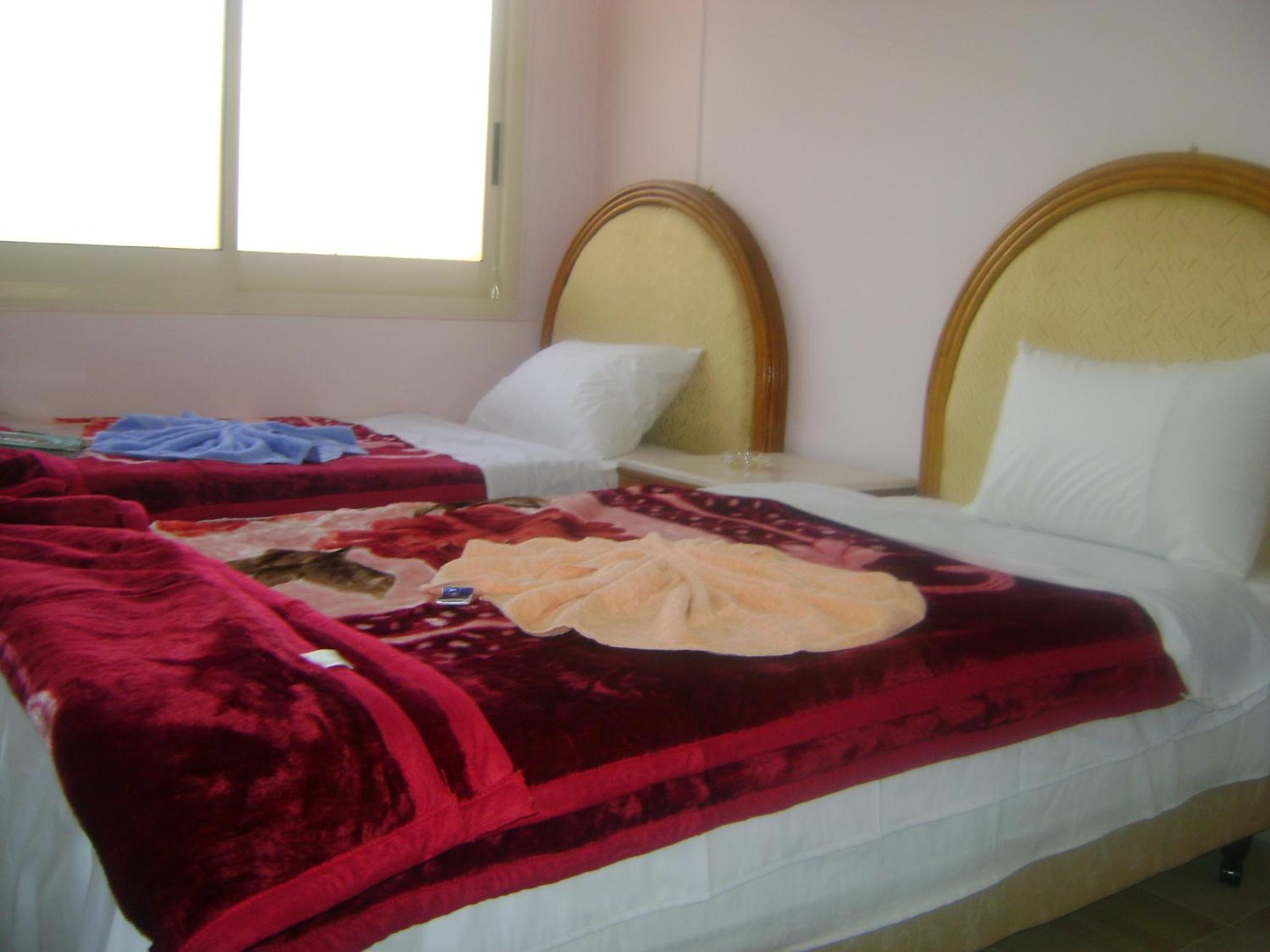 Isis Hostel 2