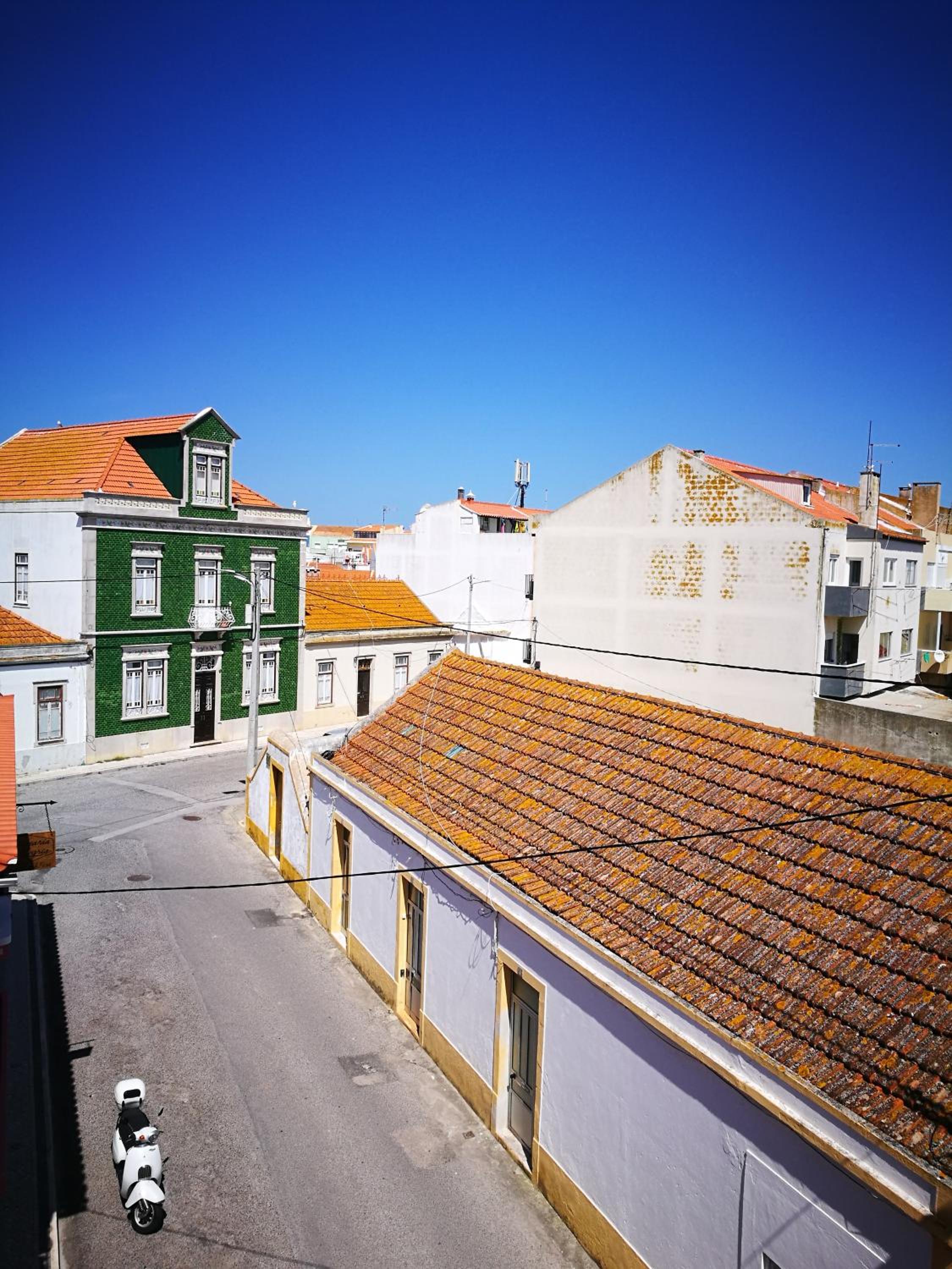 Peniche's Blue & White view 3