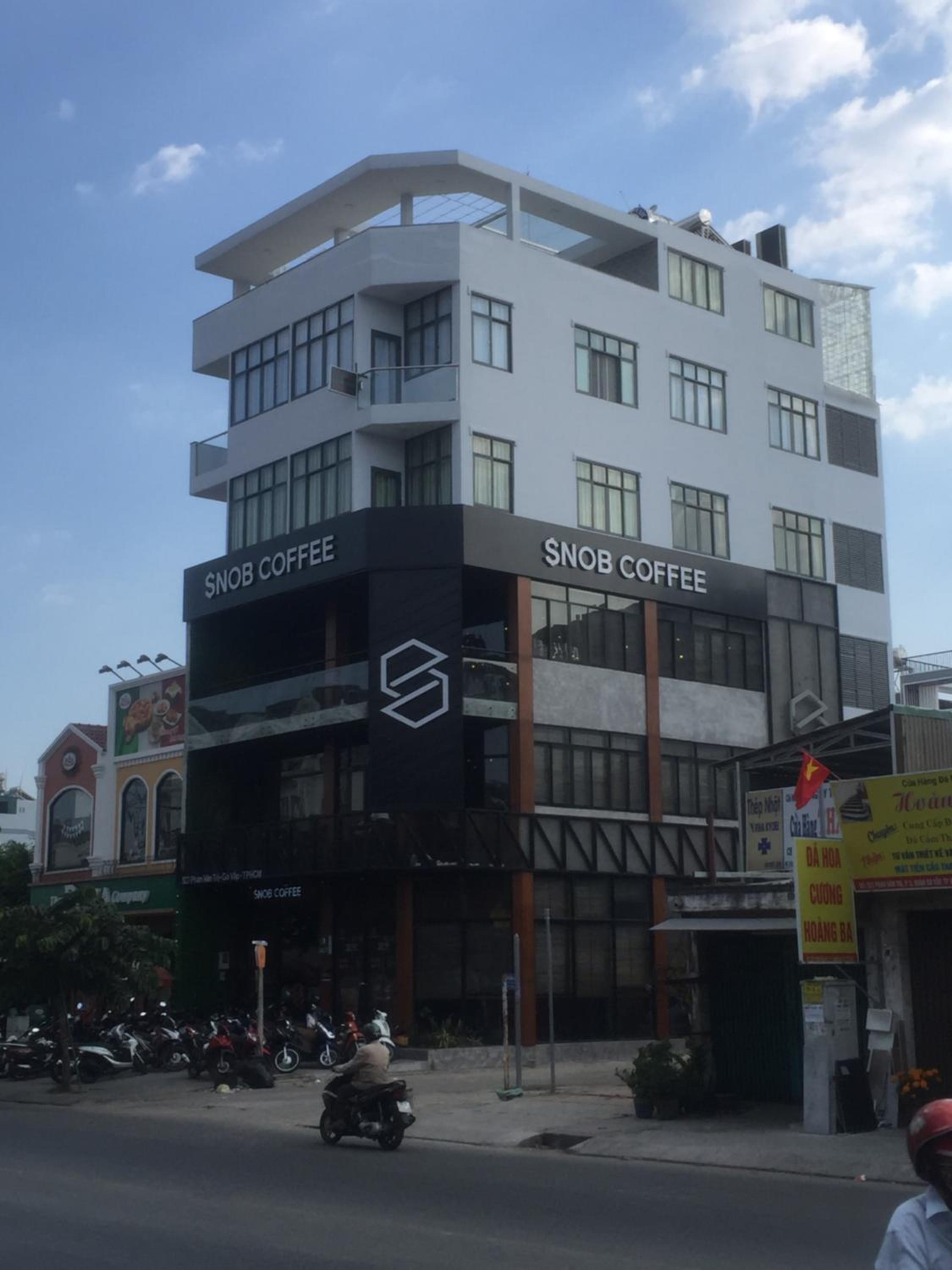 THE MONDAY Apartment