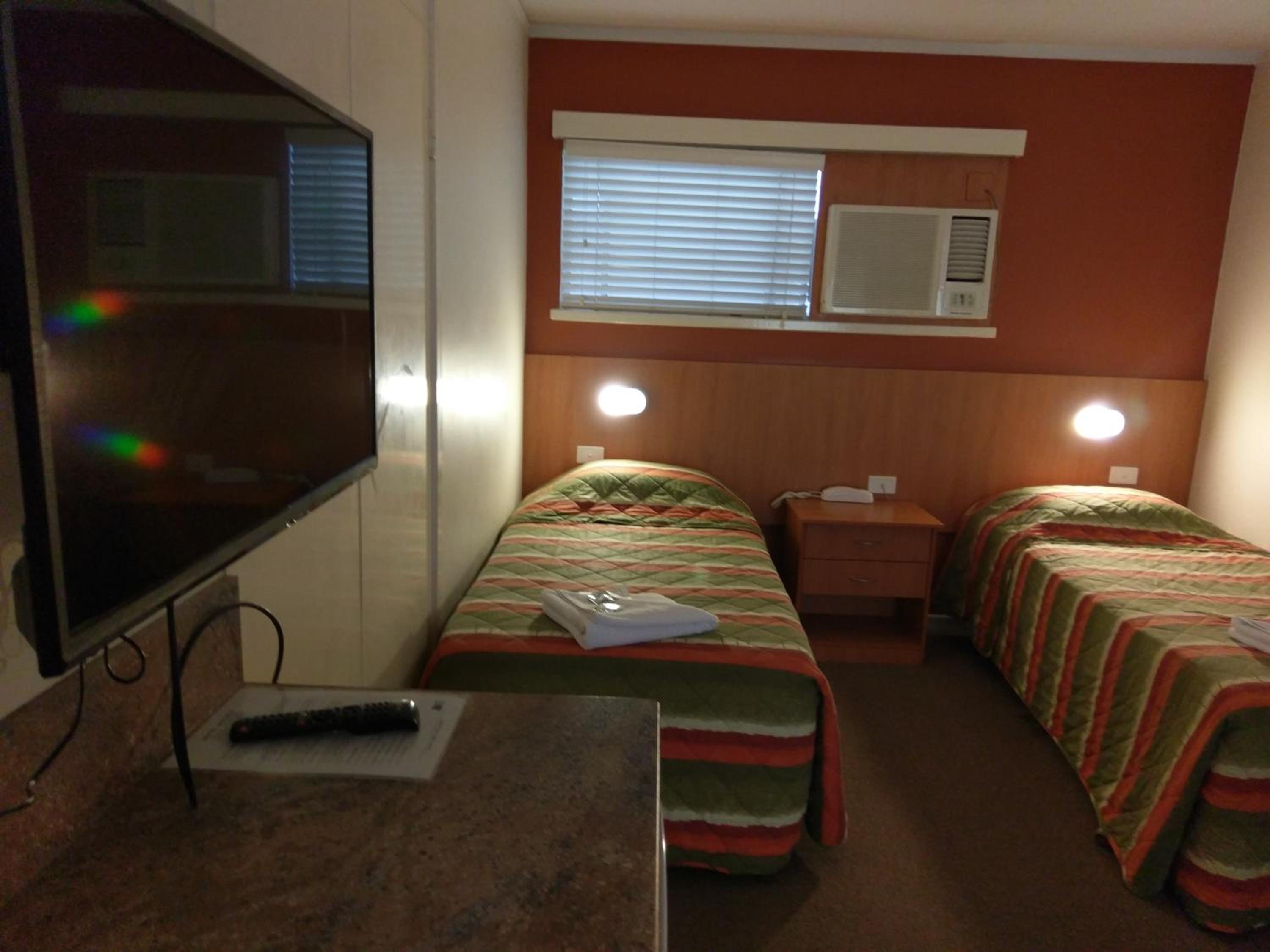 Motel Monaco - Image 5