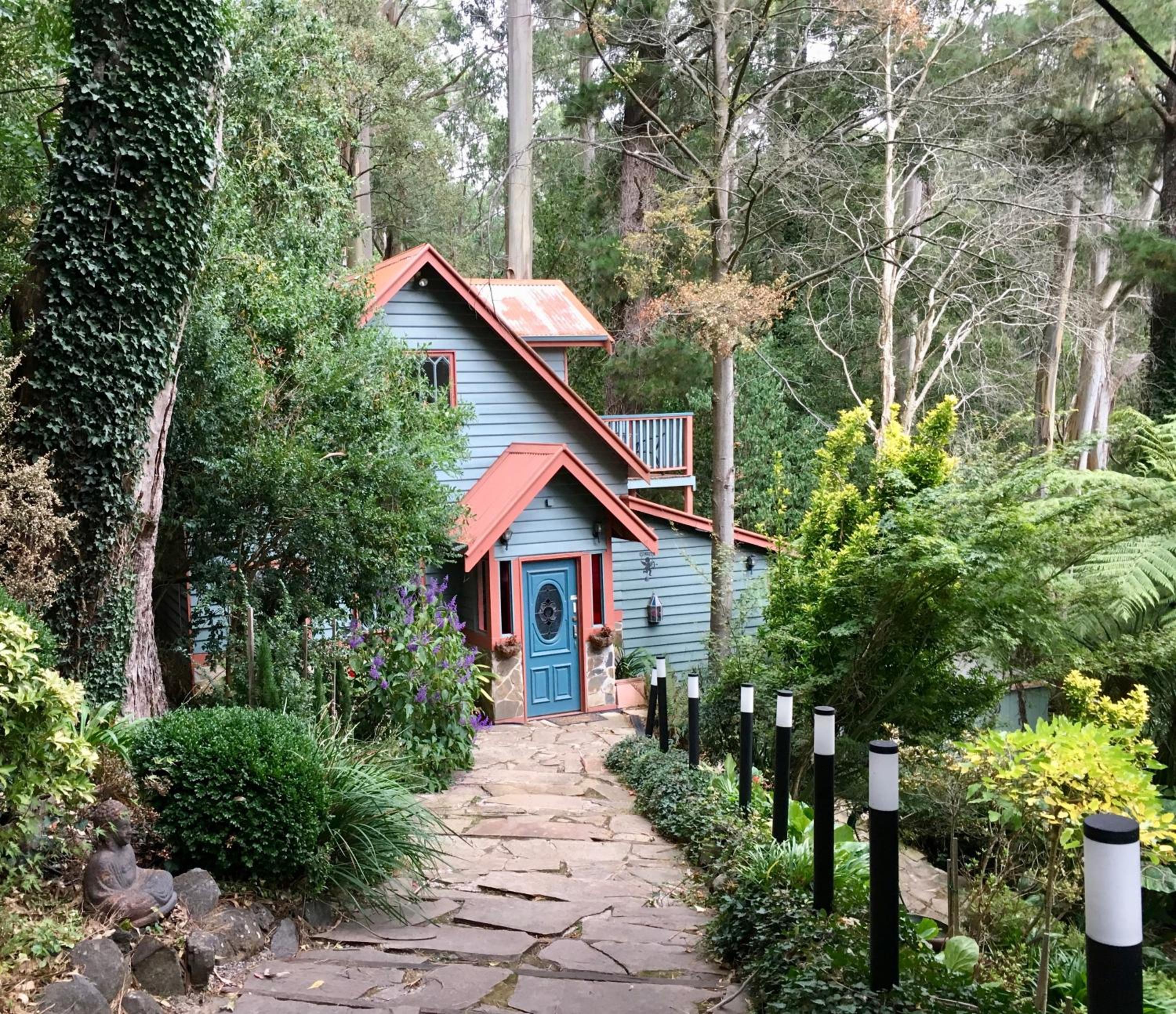 Wild Orchid Olinda Private Luxury Cottage
