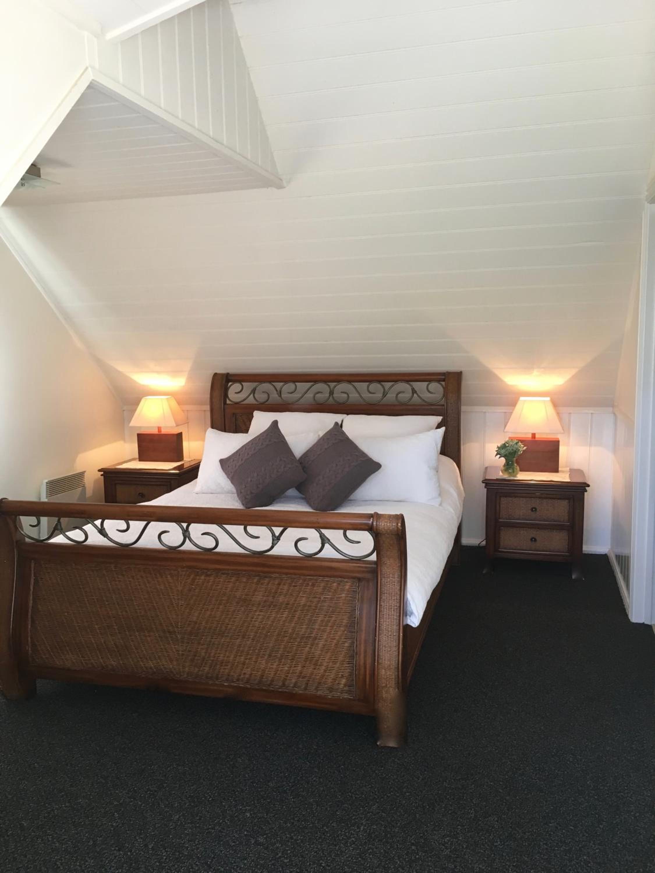 Wild Orchid Olinda Private Luxury Cottage