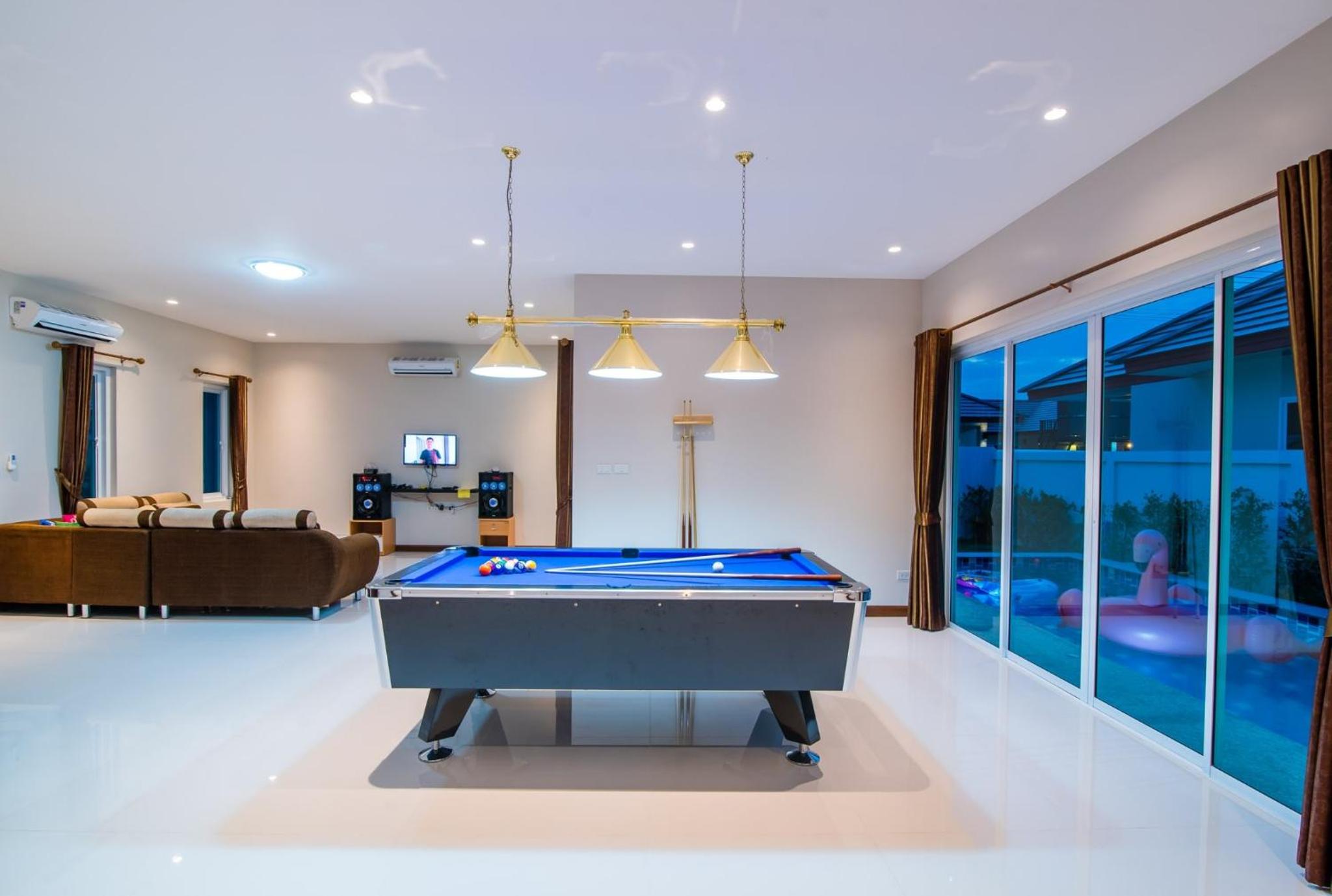 Greenview Pool Villa Cha-am