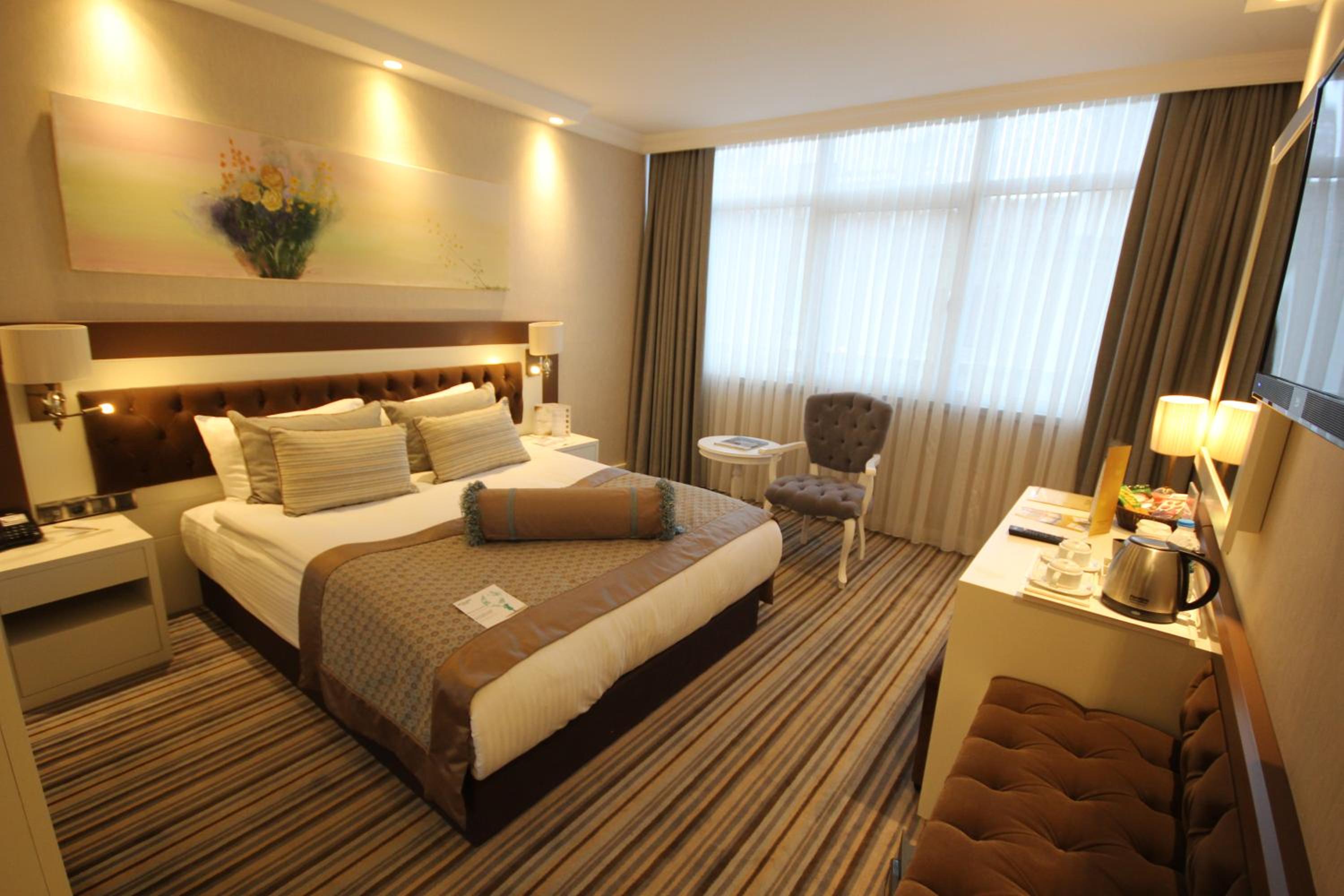 Seven Deep Otel - Image 100