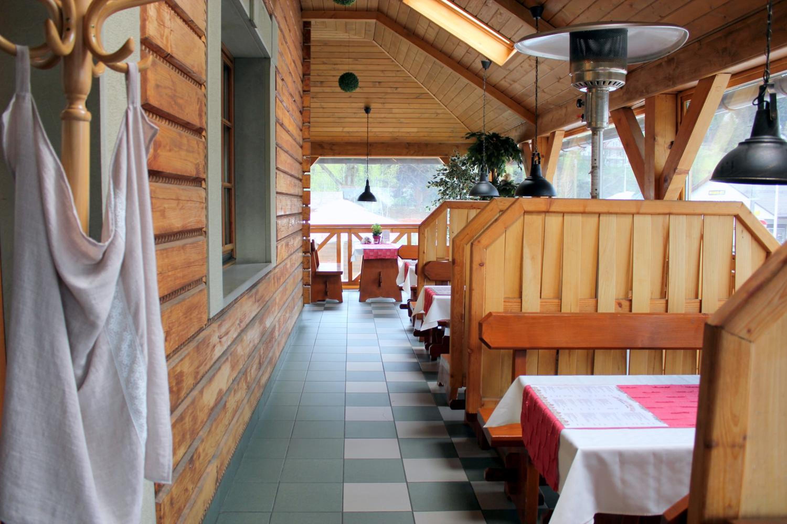 restaurant