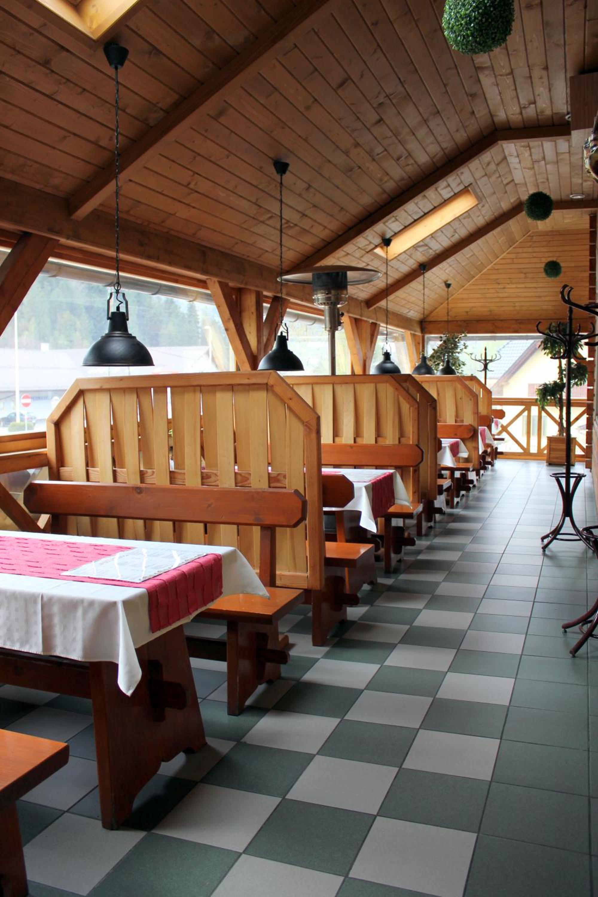 restaurant