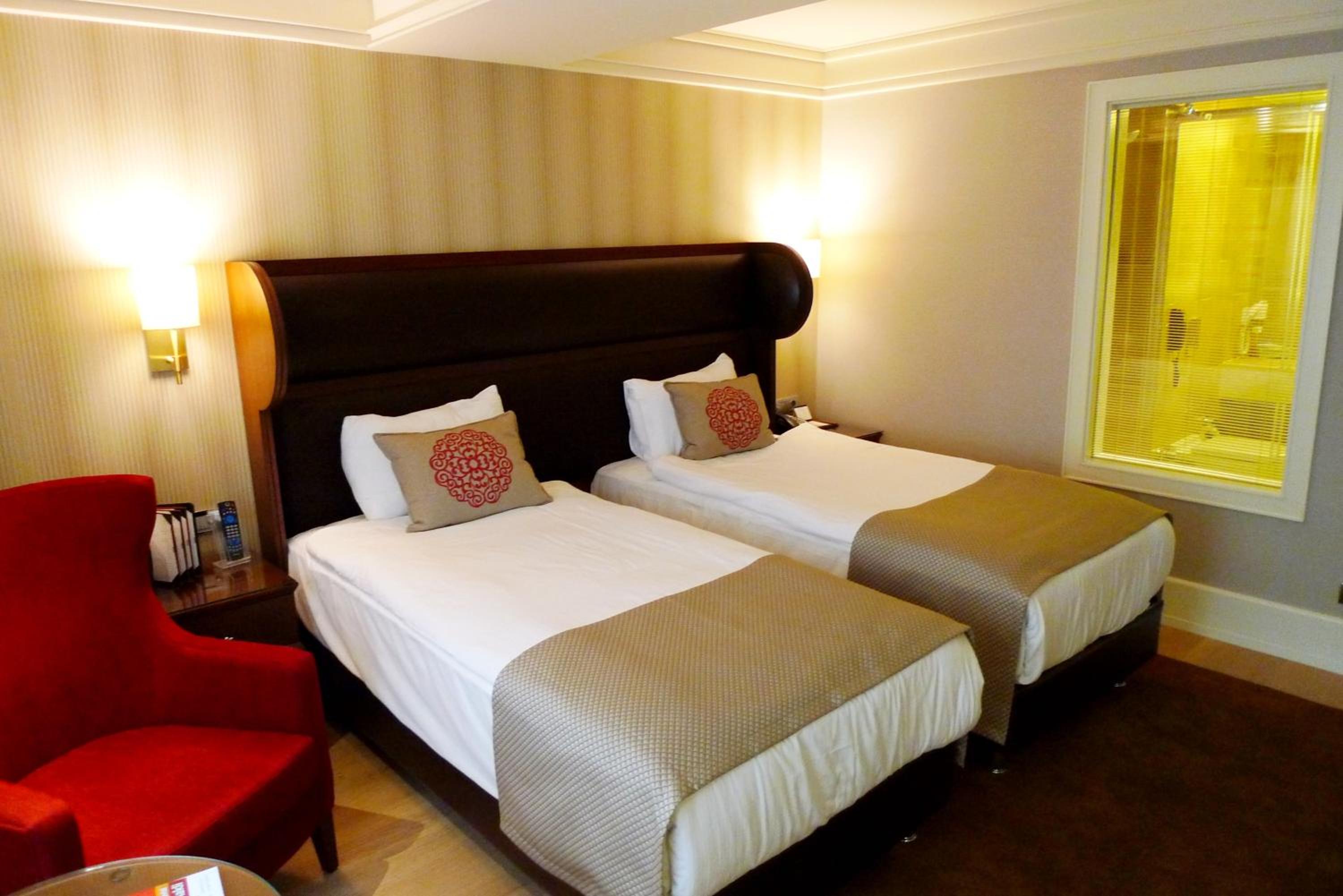Titanic Comfort Sisli - Image 8