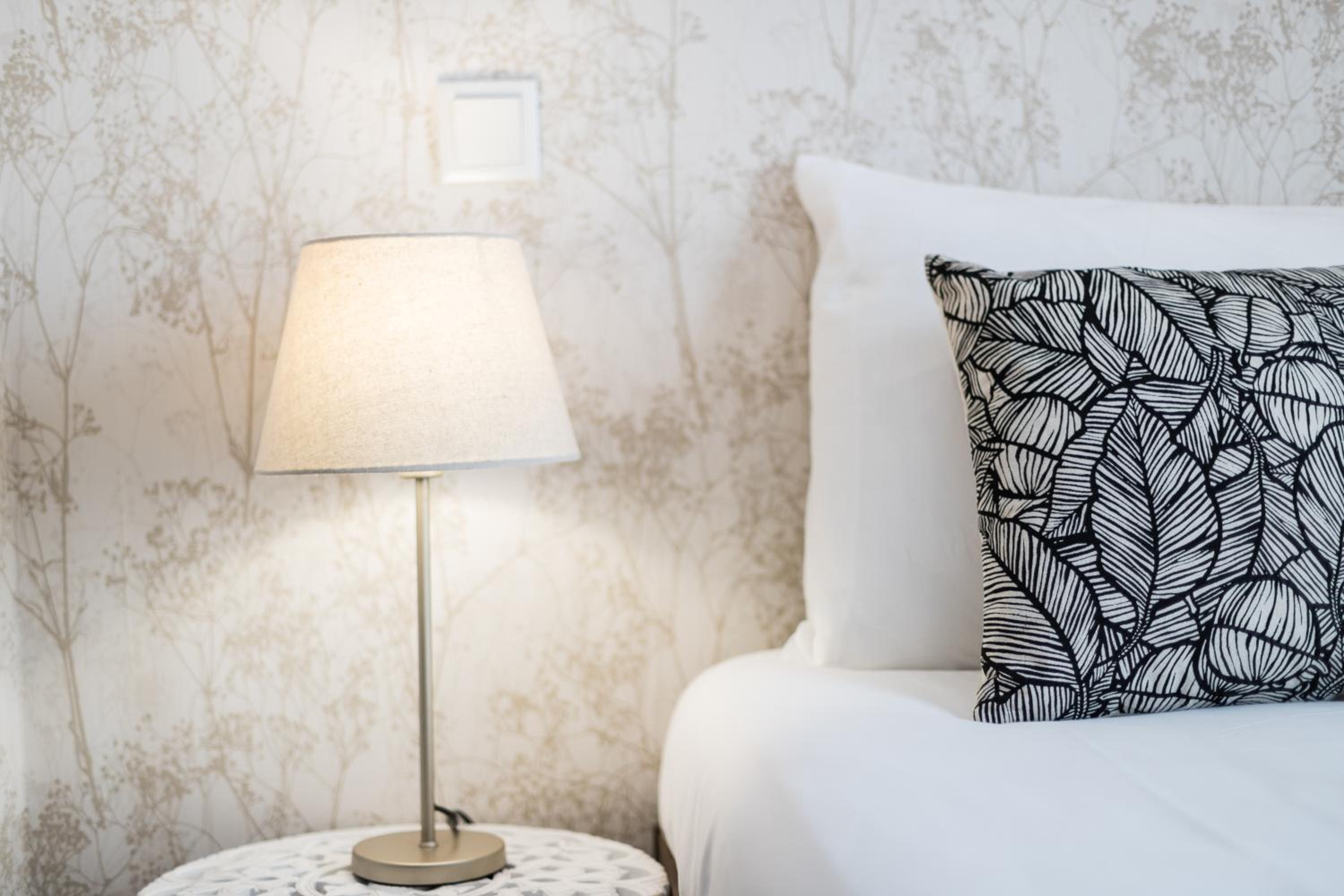 Rossio Penthouse Three-Bedroom Apartment w/ River View and Parking - by LU Holidays