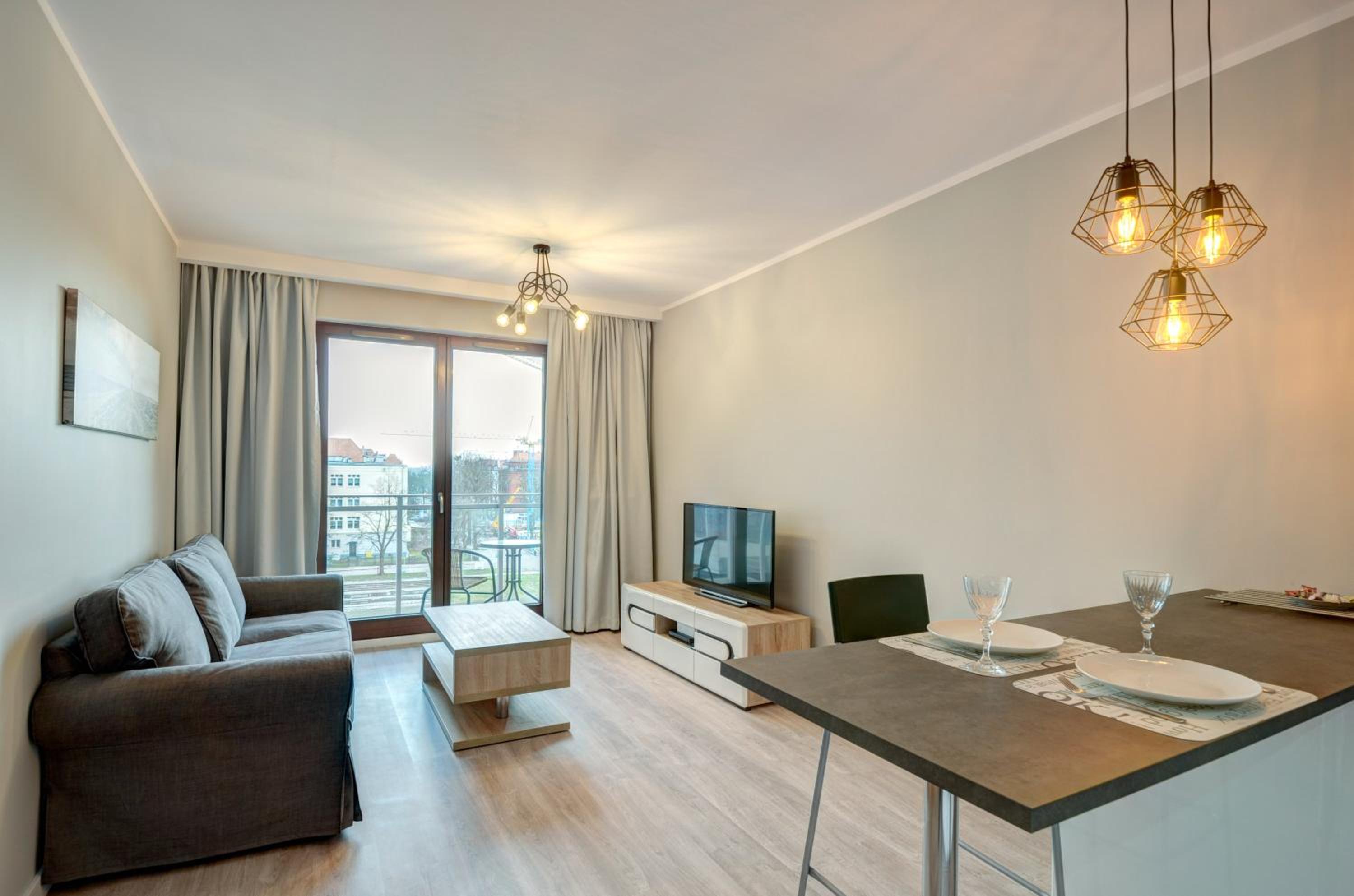 Apartments Chmielna Park by Noclegi Renters