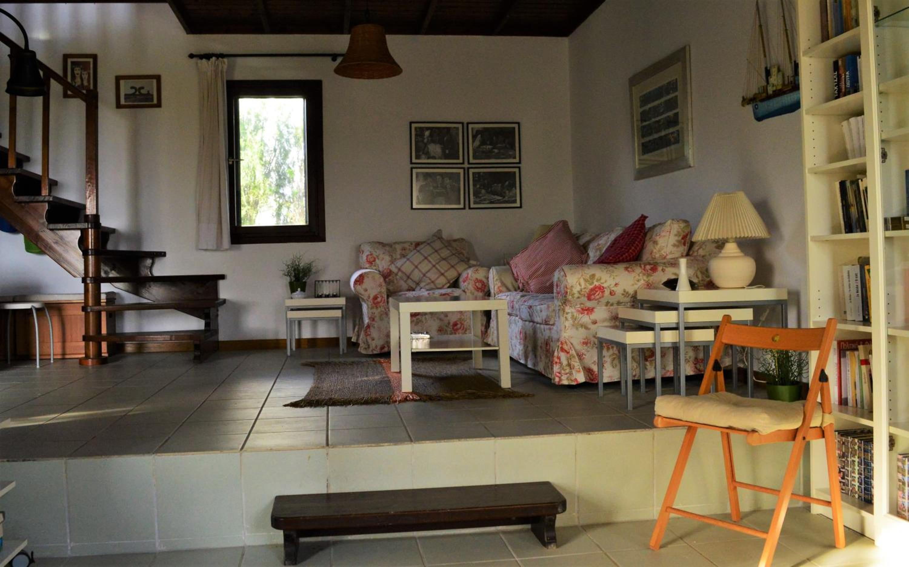 Sonia's House with Garden view 5