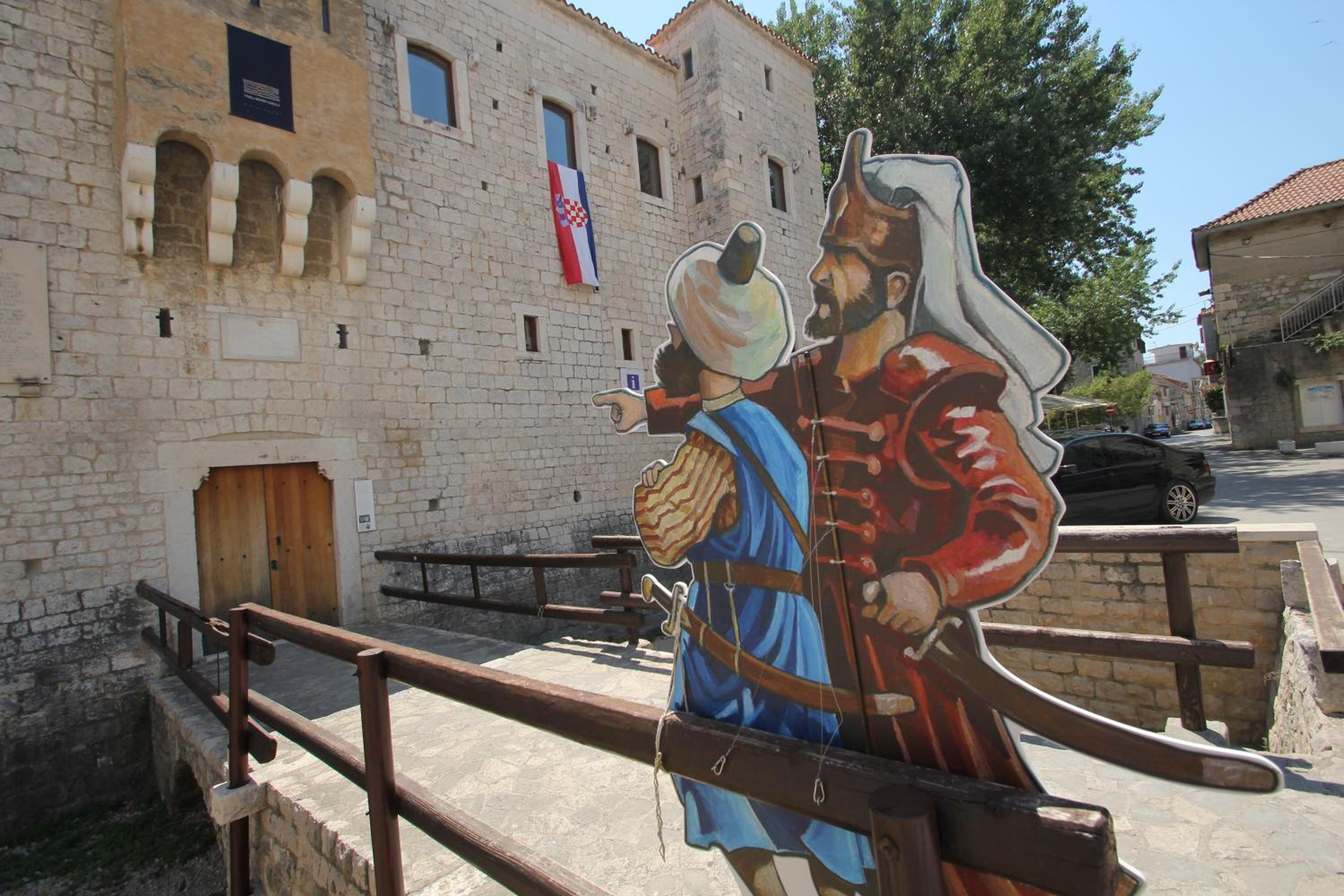 Photo 63