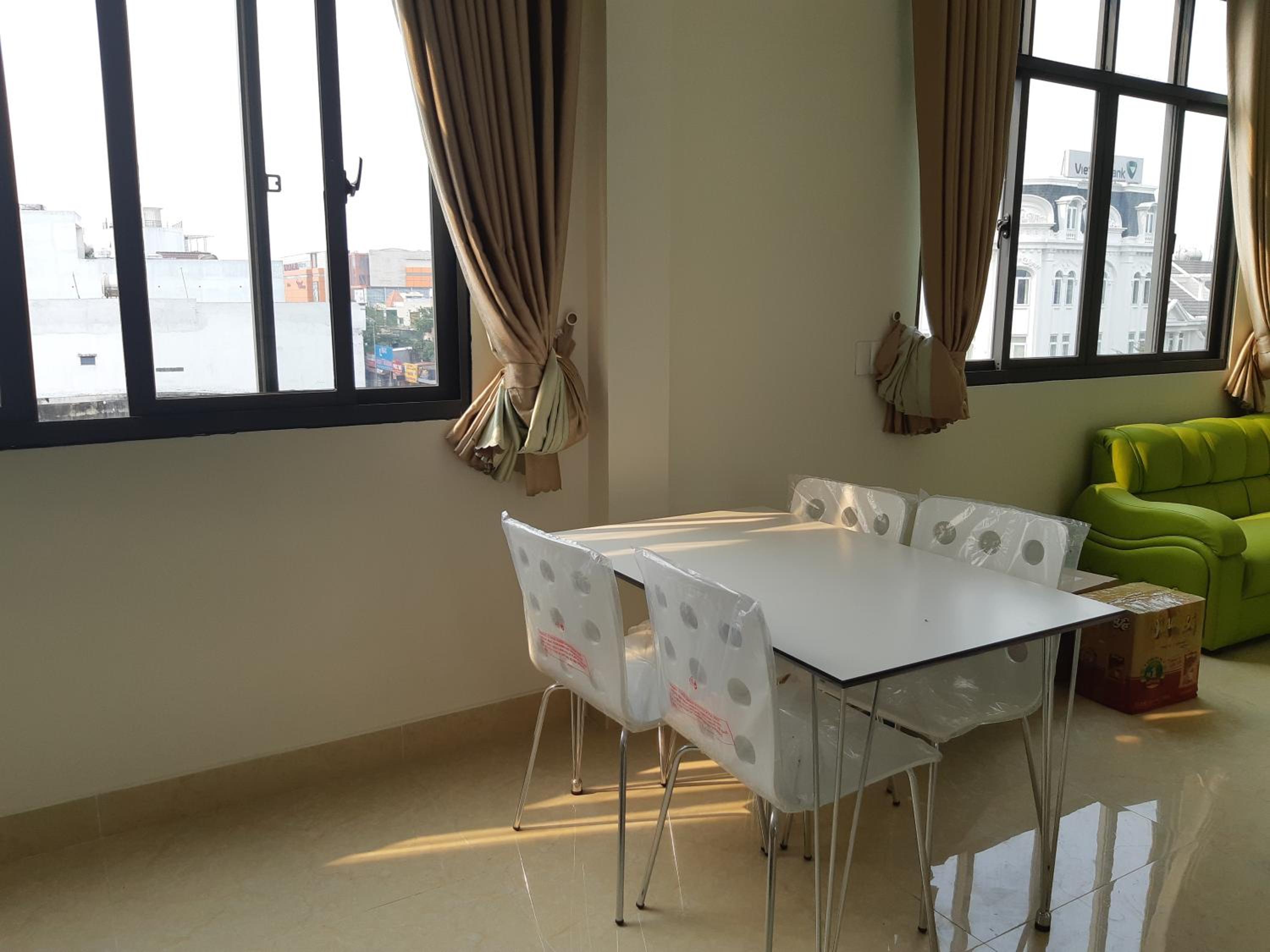 THE MONDAY Apartment