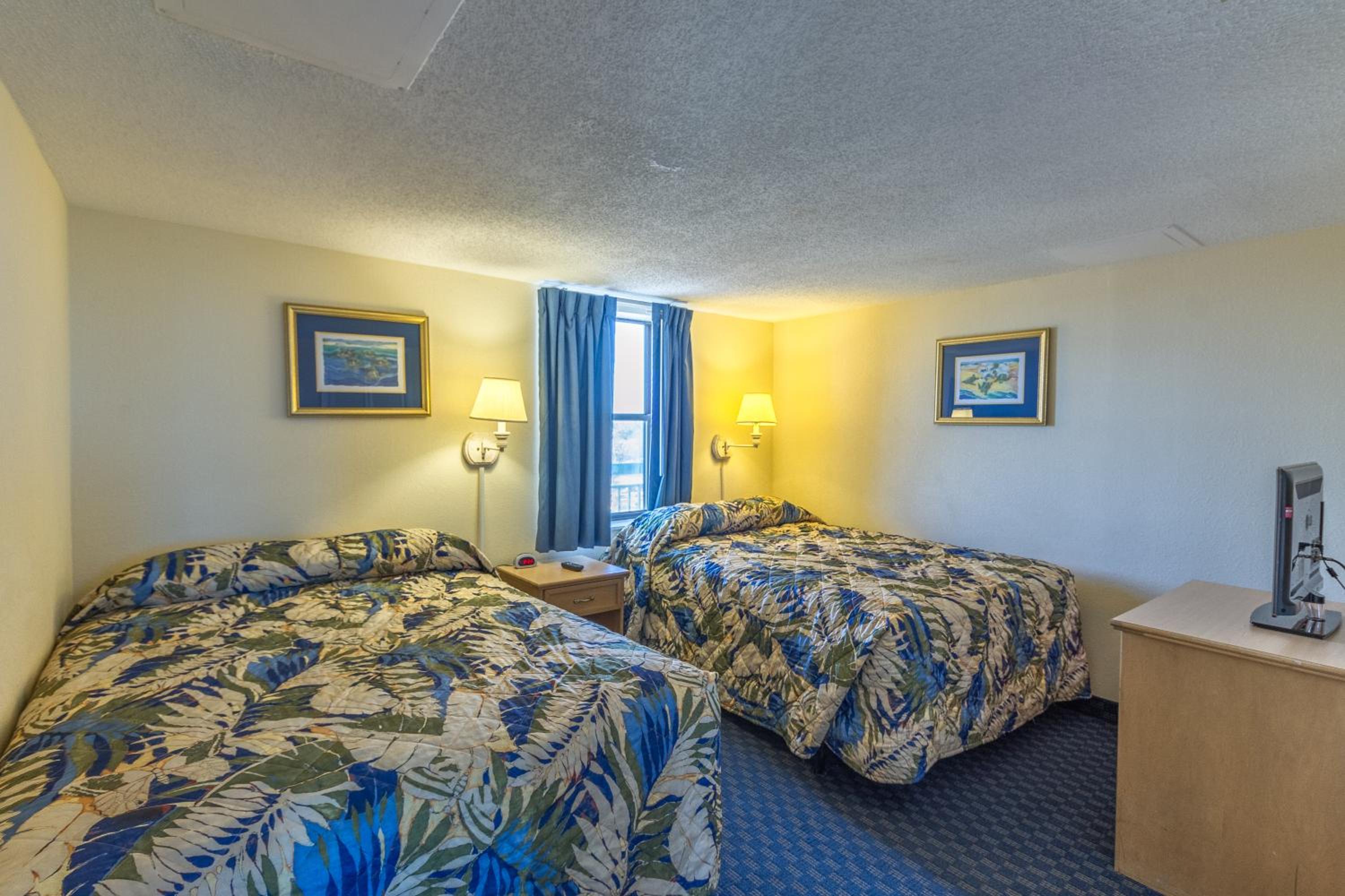 Yachtsman Oceanfront Resort