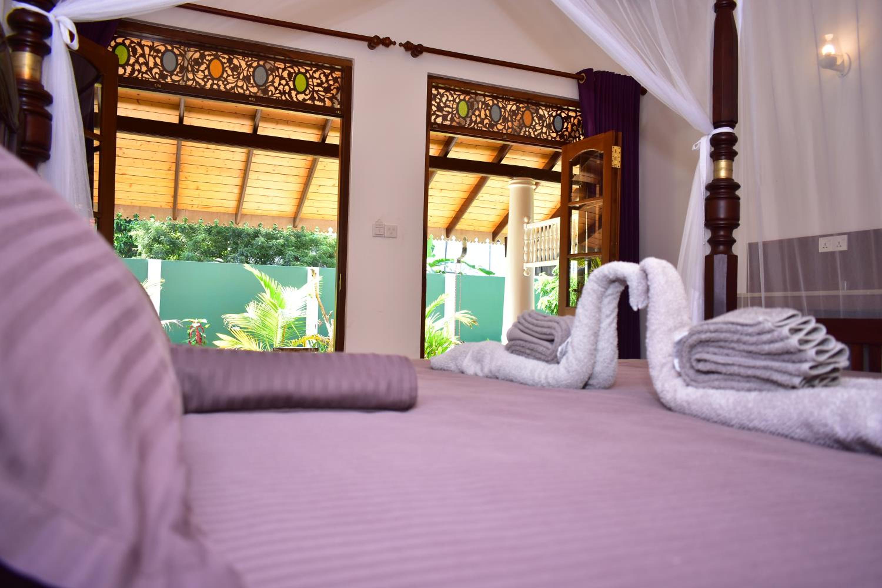 Thambili Cabanas